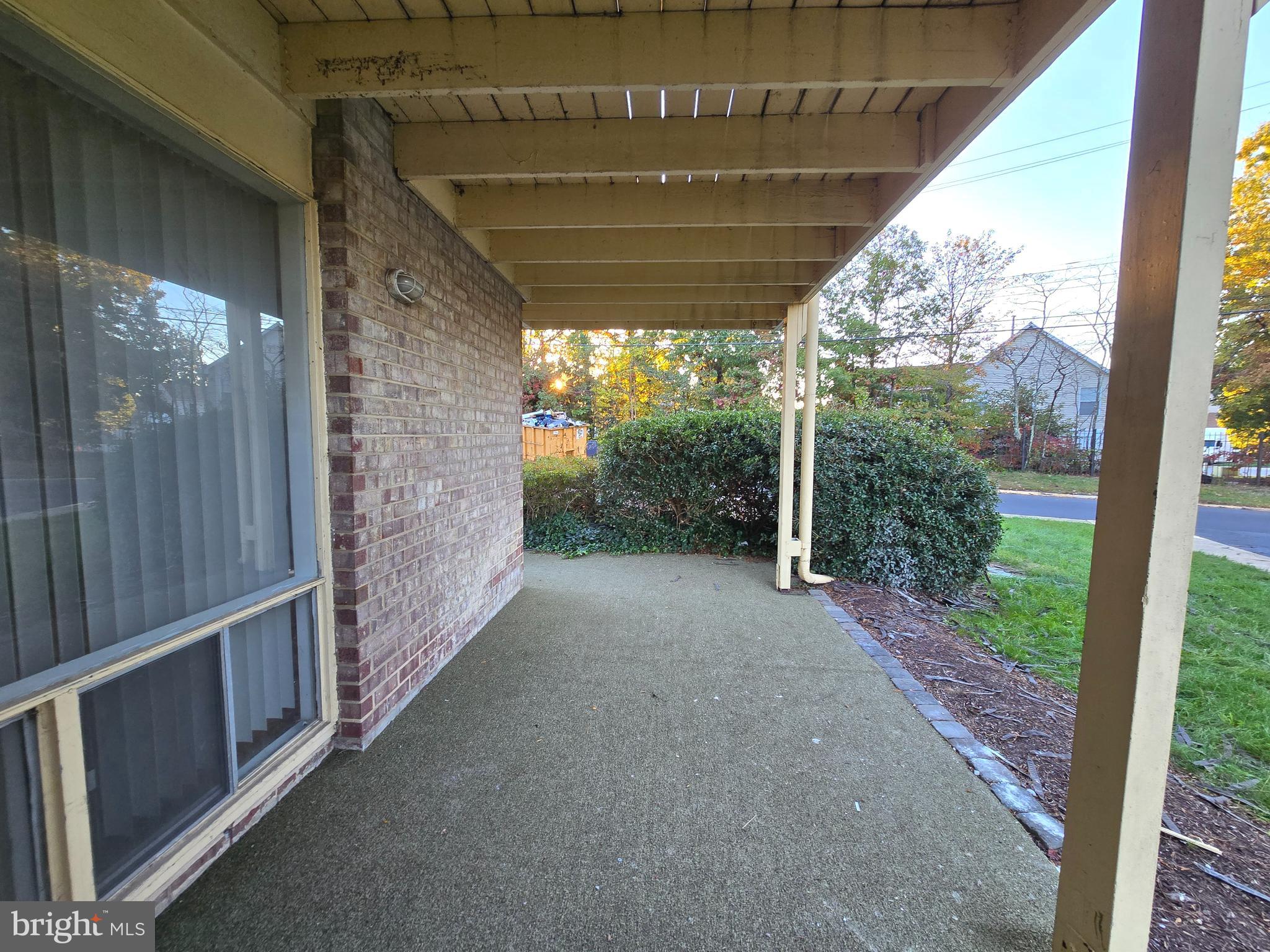 HOLLY HILL CONDOMINIUMS - Residential