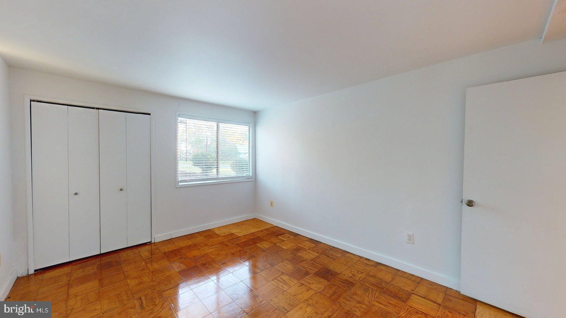 HOLLY HILL CONDOMINIUMS - Residential