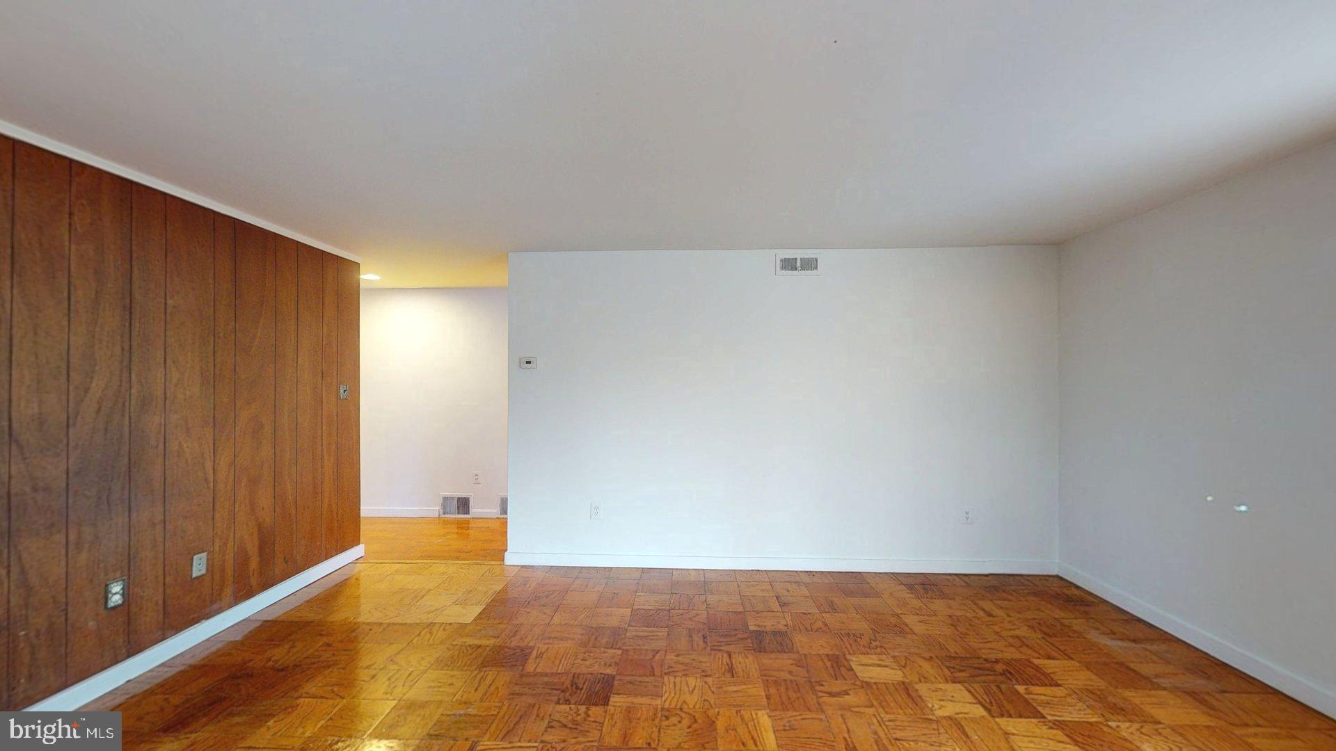 HOLLY HILL CONDOMINIUMS - Residential