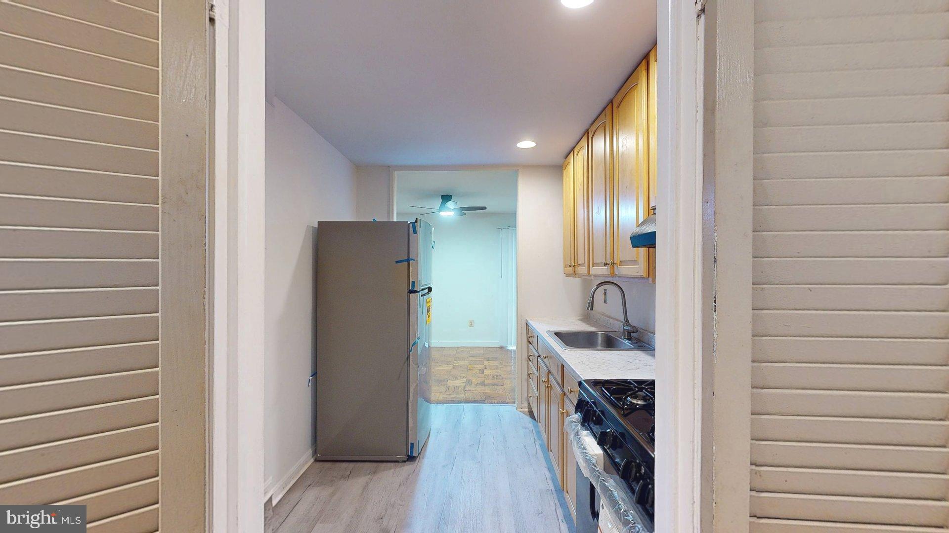 HOLLY HILL CONDOMINIUMS - Residential