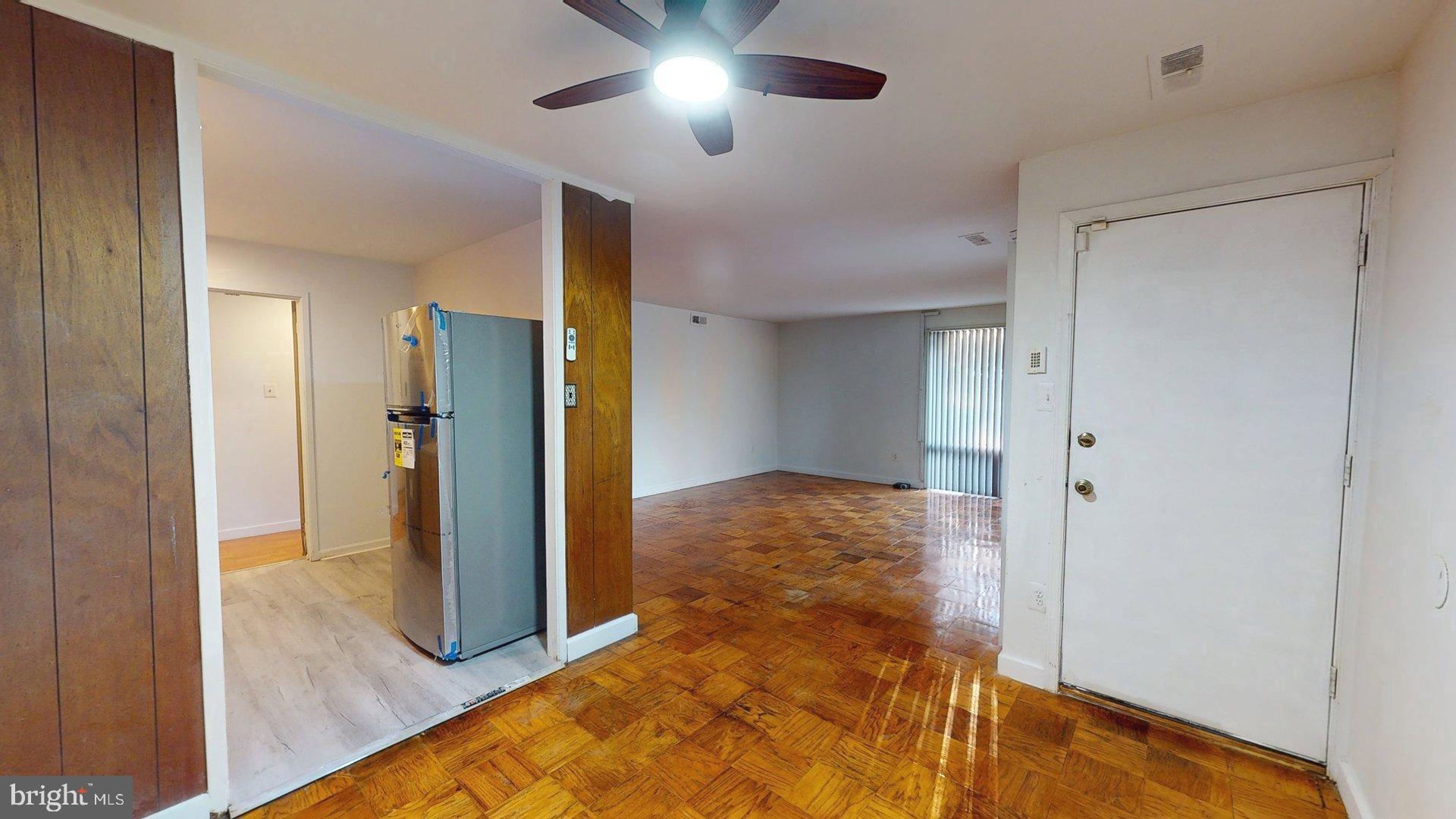 HOLLY HILL CONDOMINIUMS - Residential