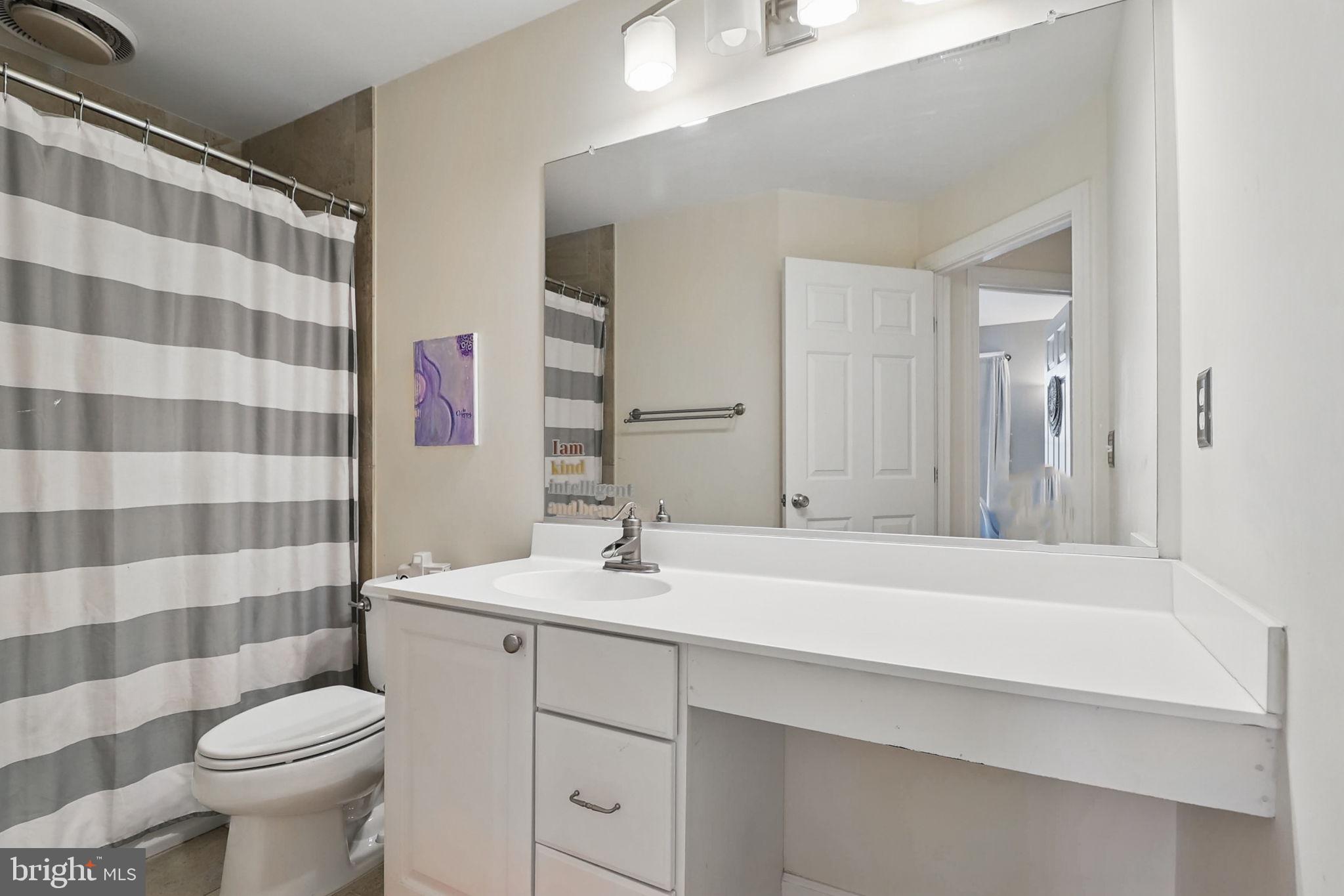 VIRGINIA OAKS - Residential