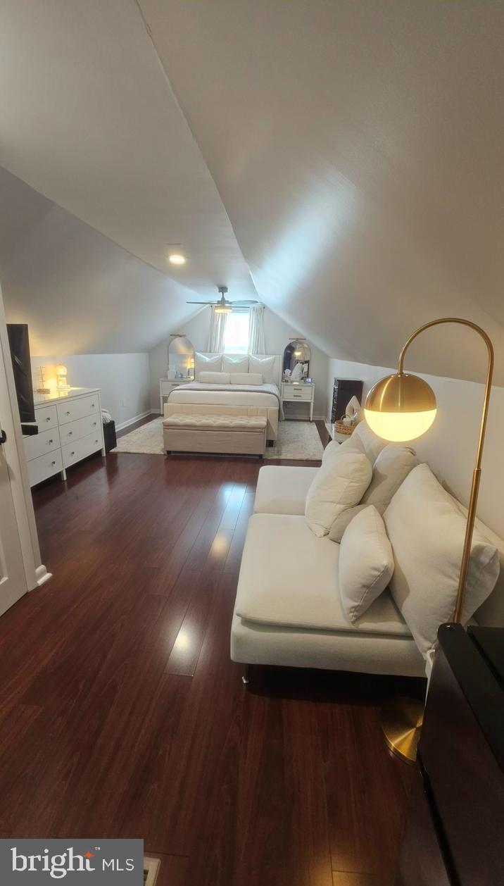 PARKWOOD - Residential