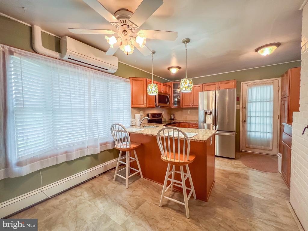 LAKESIDE - Residential