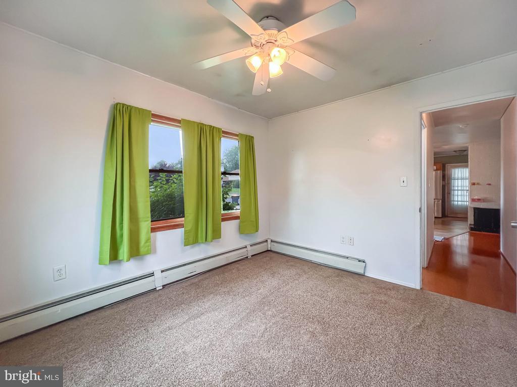 LAKESIDE - Residential