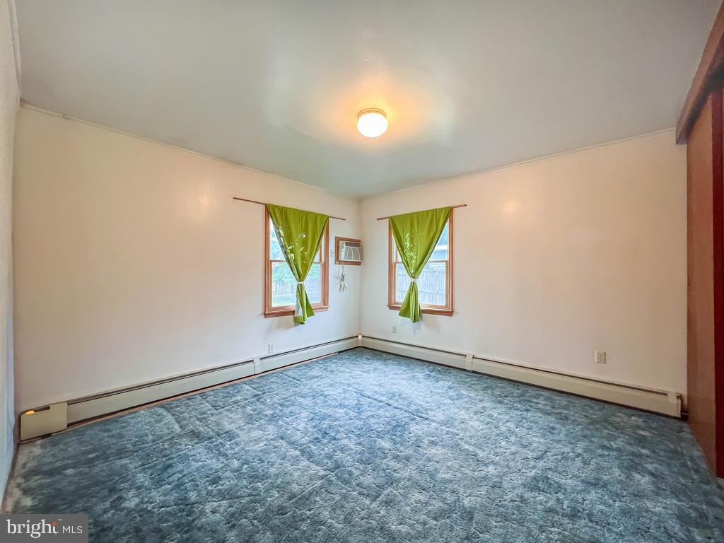 LAKESIDE - Residential