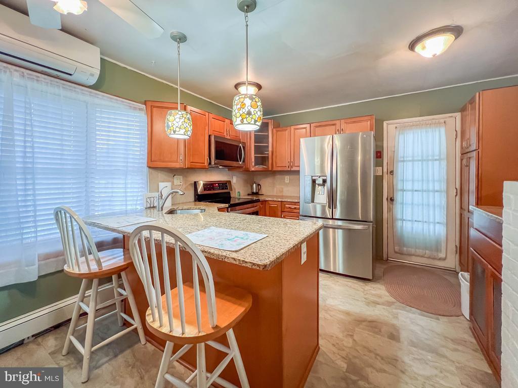 LAKESIDE - Residential