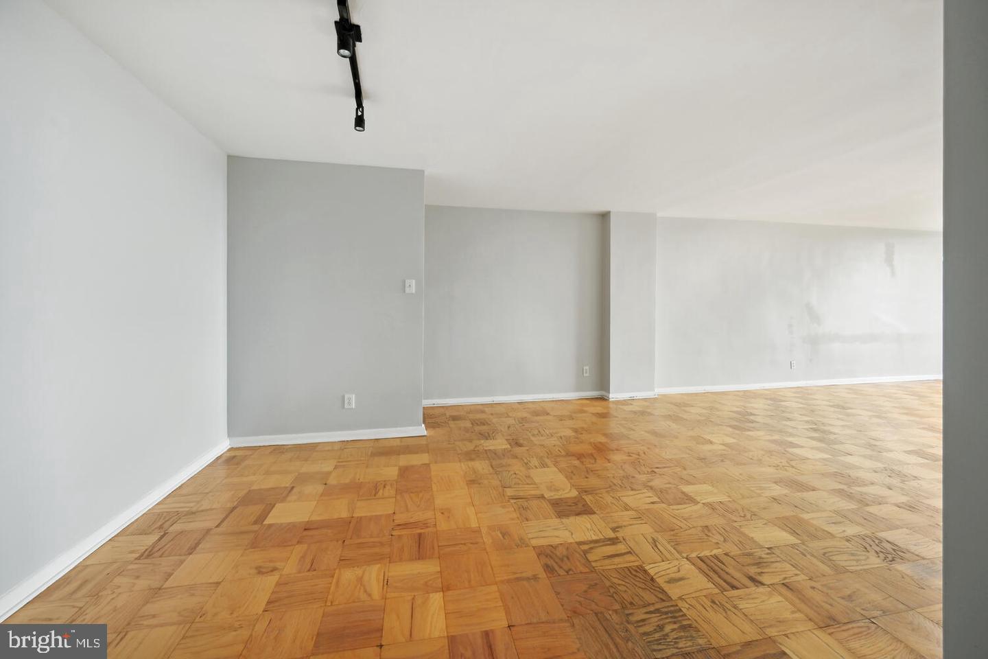 5101 RIVER ROAD W 1912