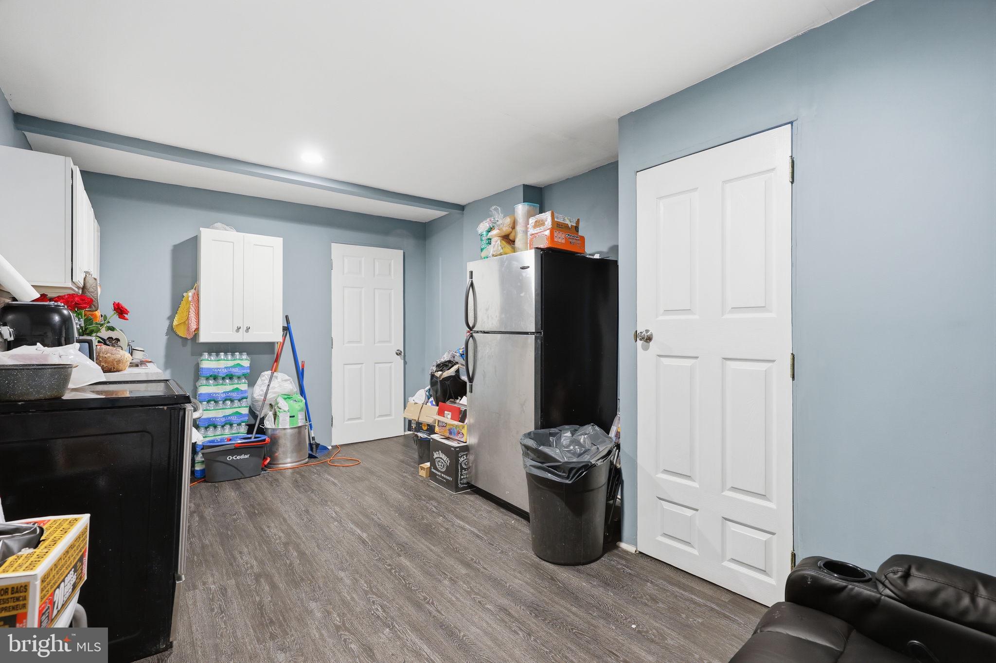 KENSINGTON - Residential Income