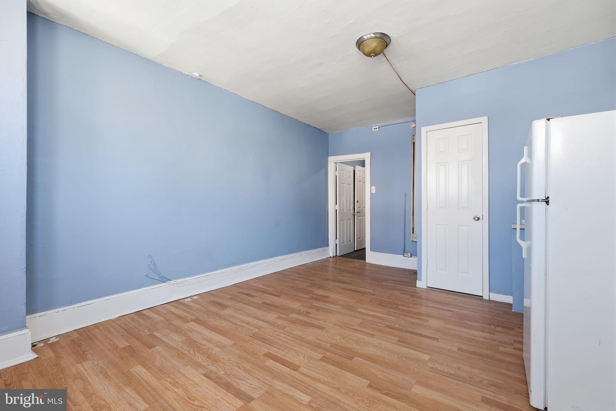 KENSINGTON - Residential Income