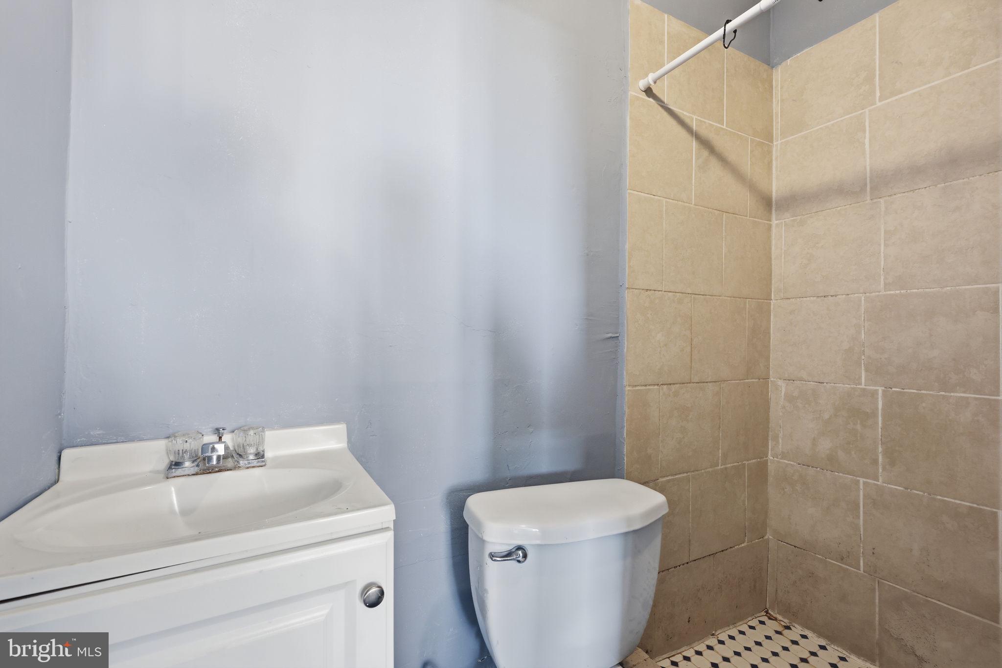 KENSINGTON - Residential Income