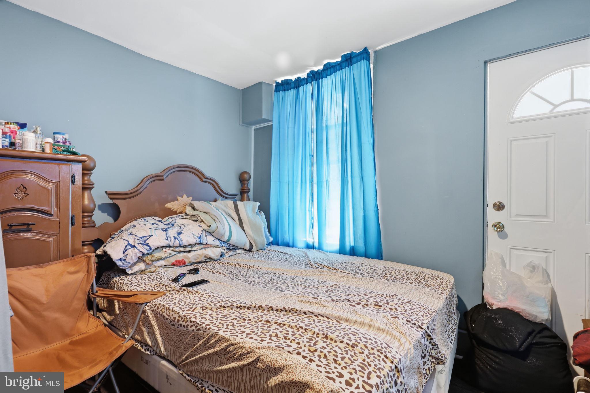 422 E ALLEGHENY AVENUE