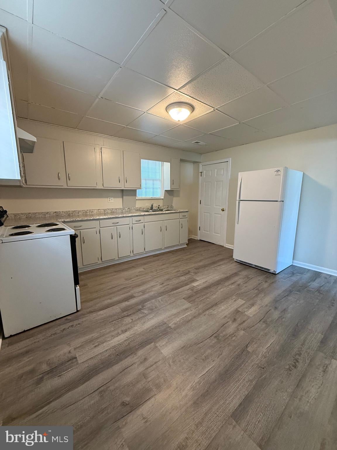 1212 PAYNE STREET B- LOWER UNIT