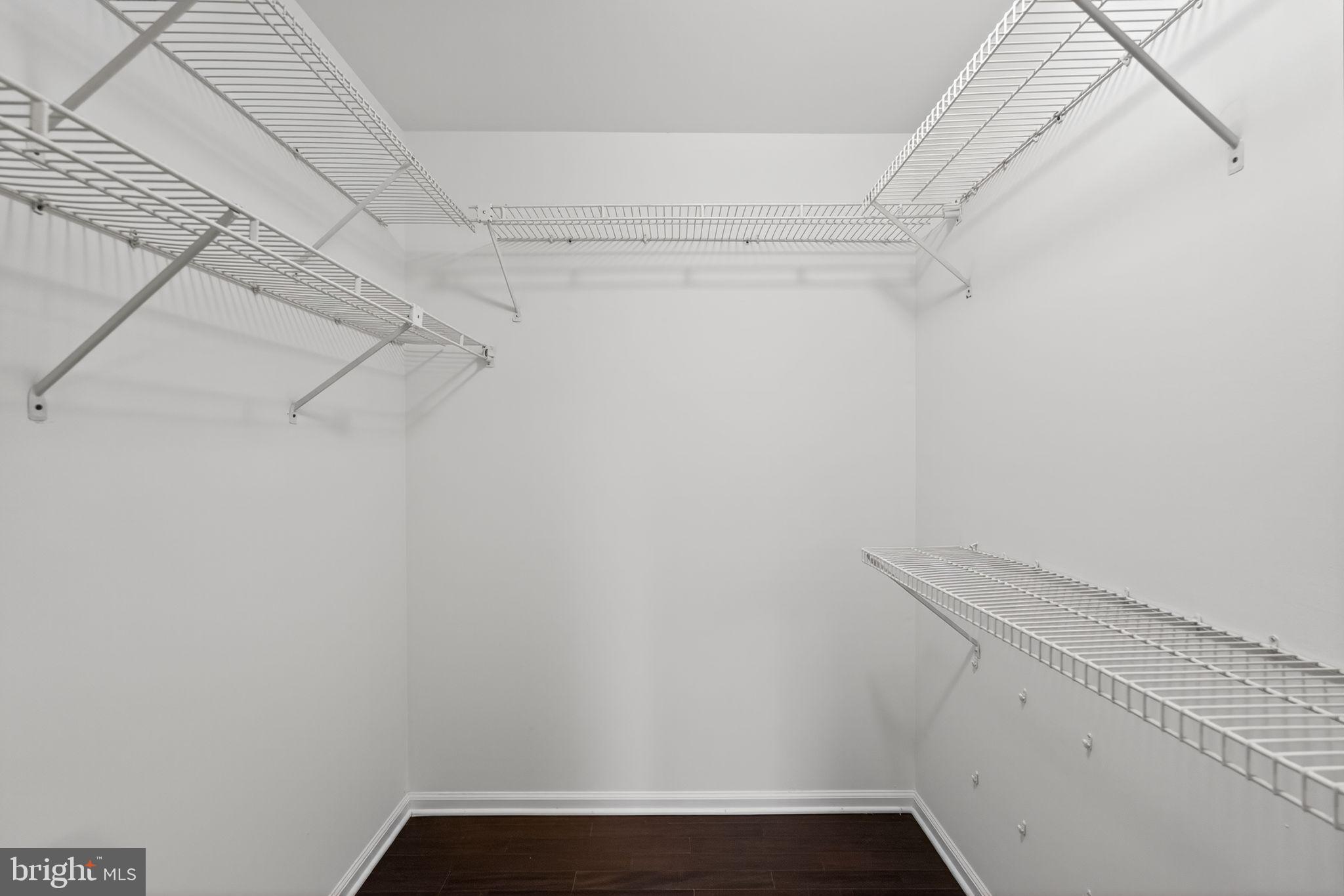 VILLAGE SHIRES - Residential Lease