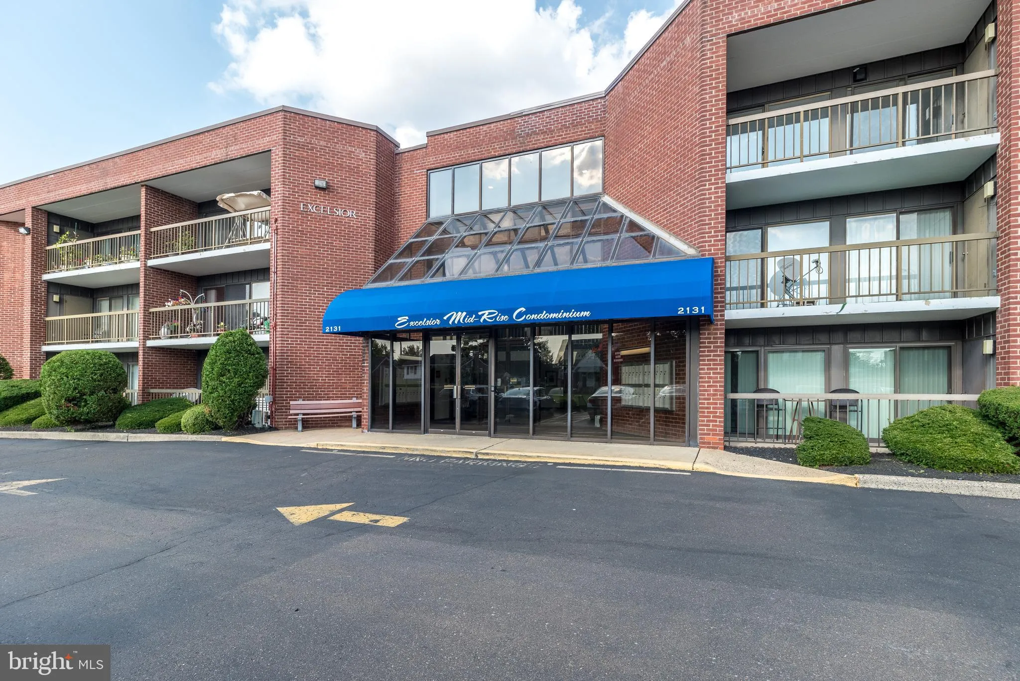 Philadelphia, Pennsylvania 19115, United States, 2 Bedrooms Bedrooms, ,2 BathroomsBathrooms,Residential,Active,183919