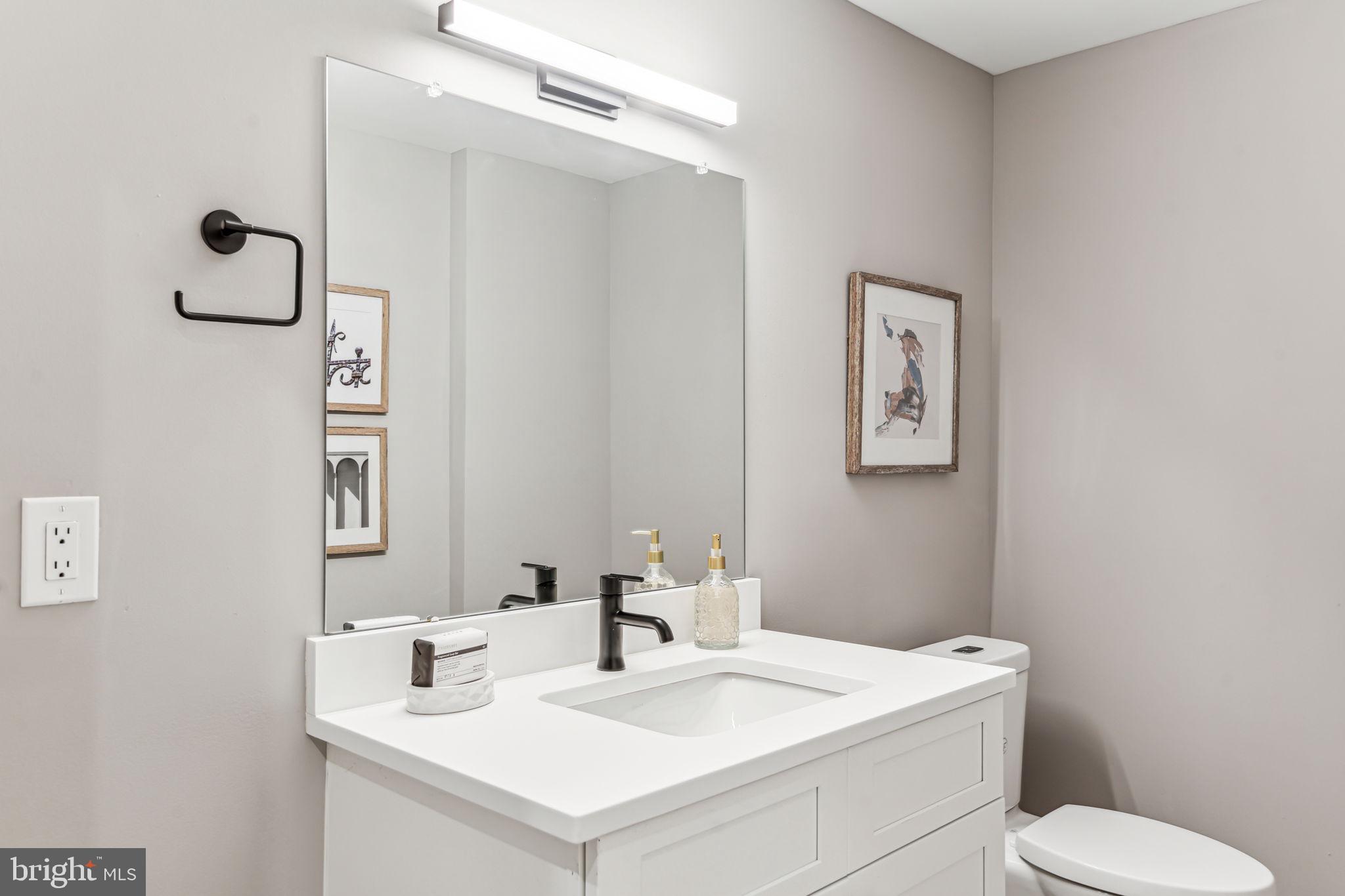 PASSYUNK SQUARE - Residential