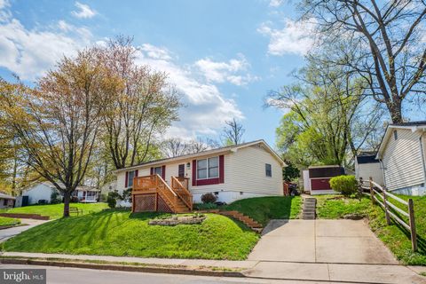 599 ROCKBRIDGE DRIVE SE LEESBURG VA 20175