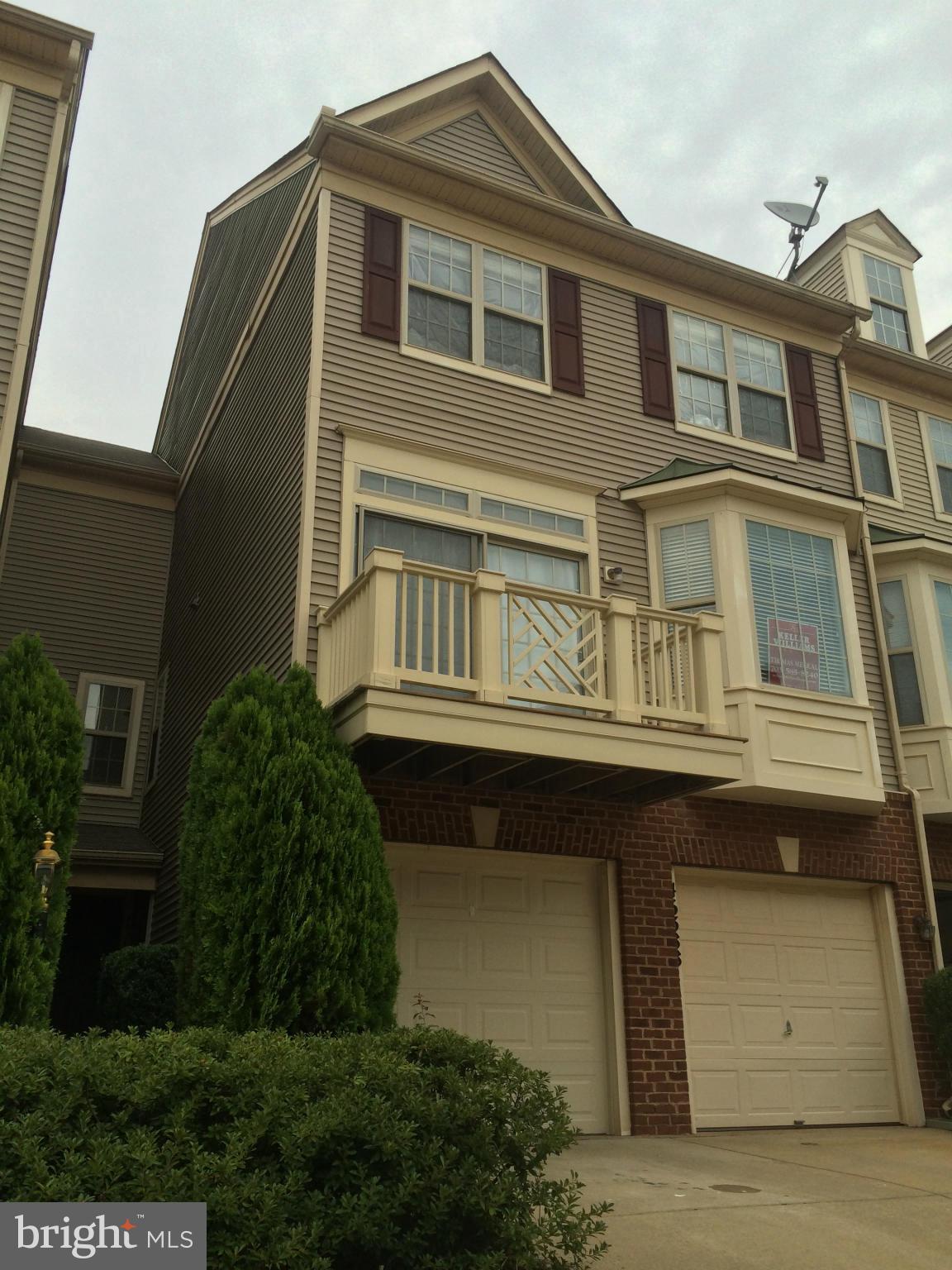 POTOMAC LAKES - Residential Lease