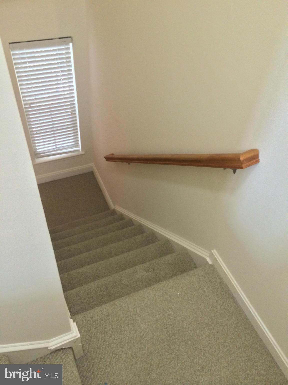 POTOMAC LAKES - Residential Lease