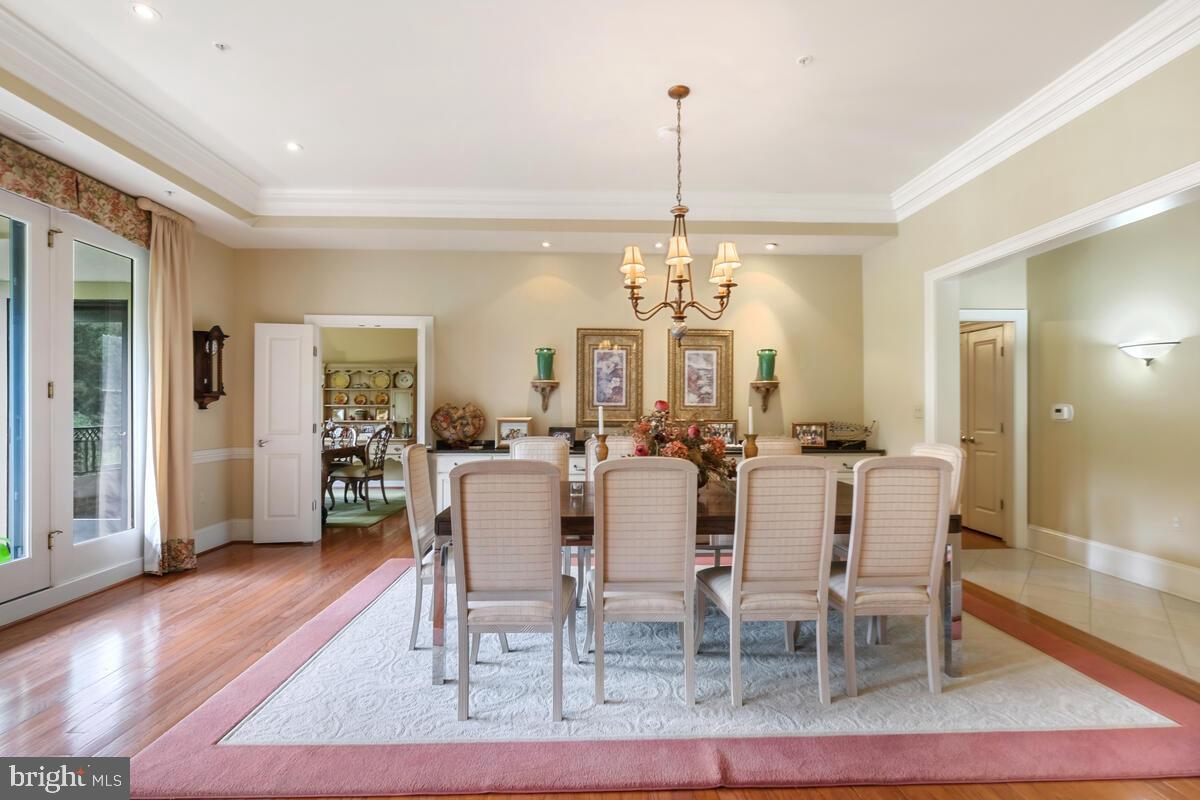 STRATHMORR PARK AT GROSVENOR - Residential