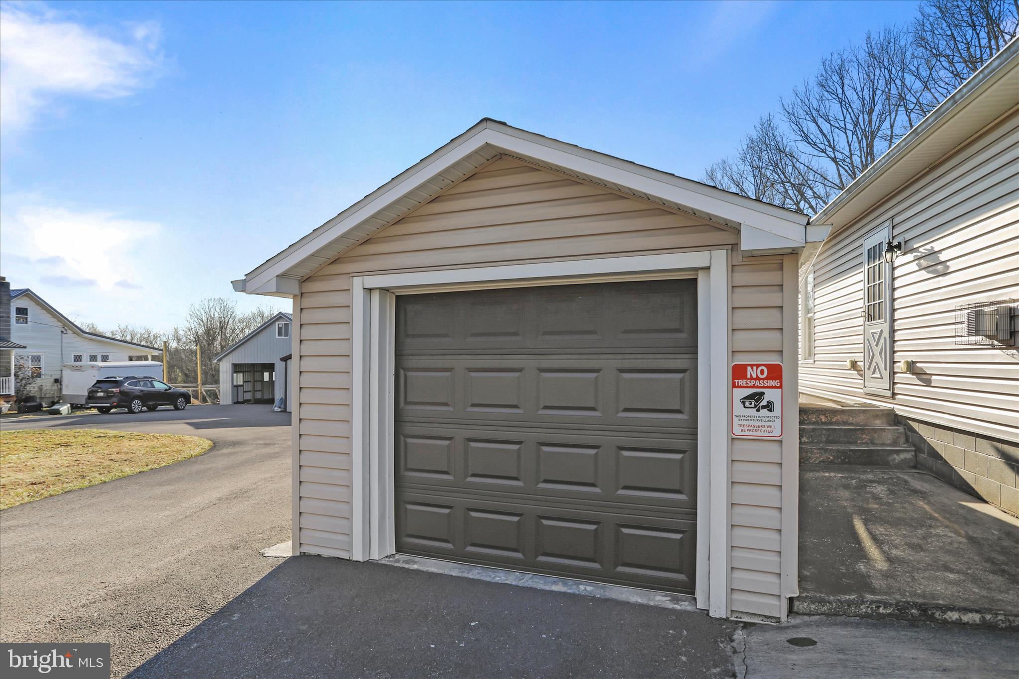 MOUNTAIN LAKE PARK - Residential