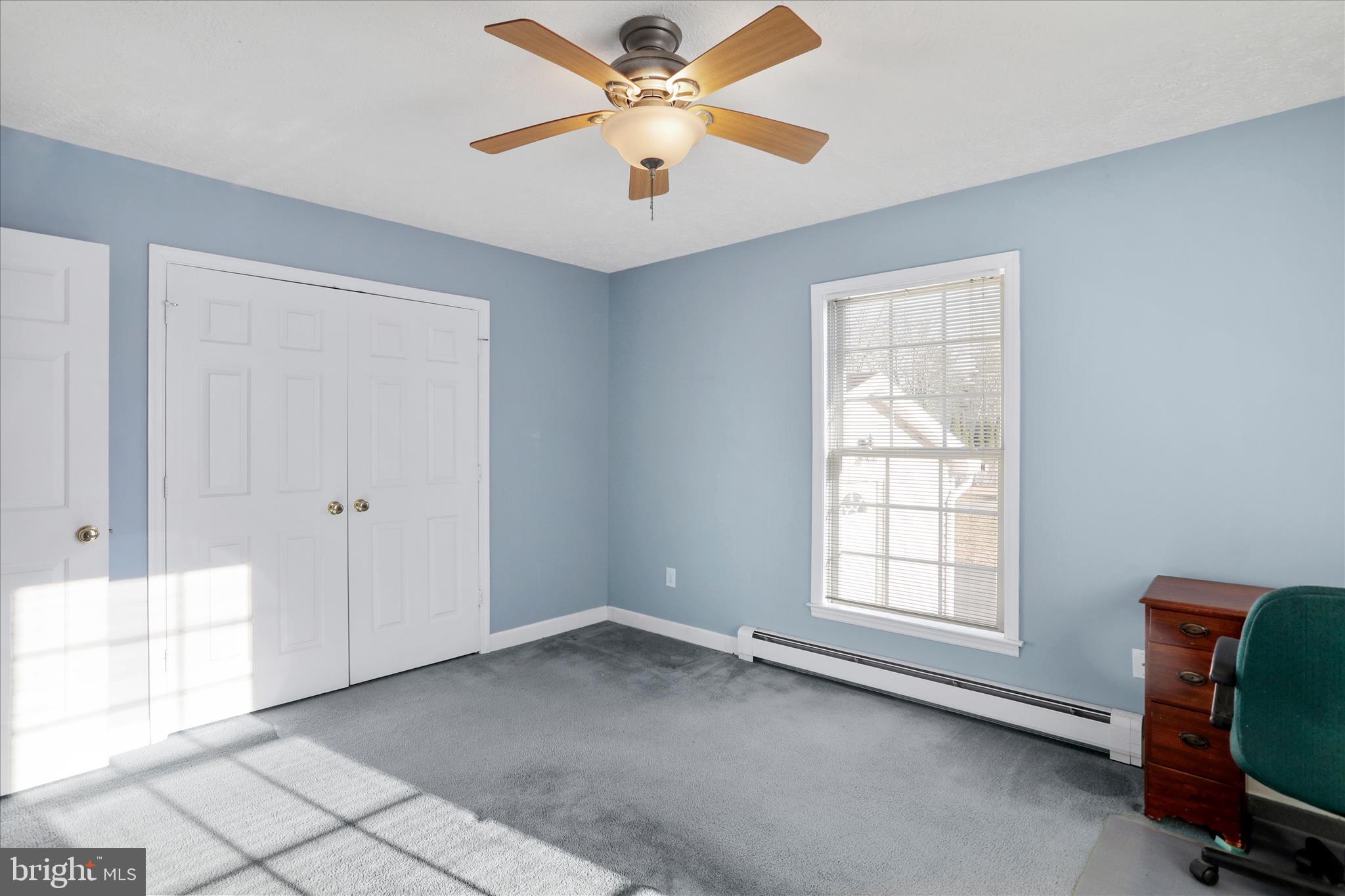 MOUNTAIN LAKE PARK - Residential