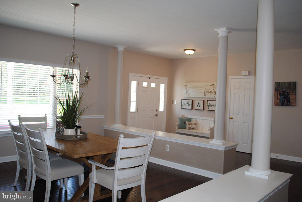 CROSS POINT - Residential Lease