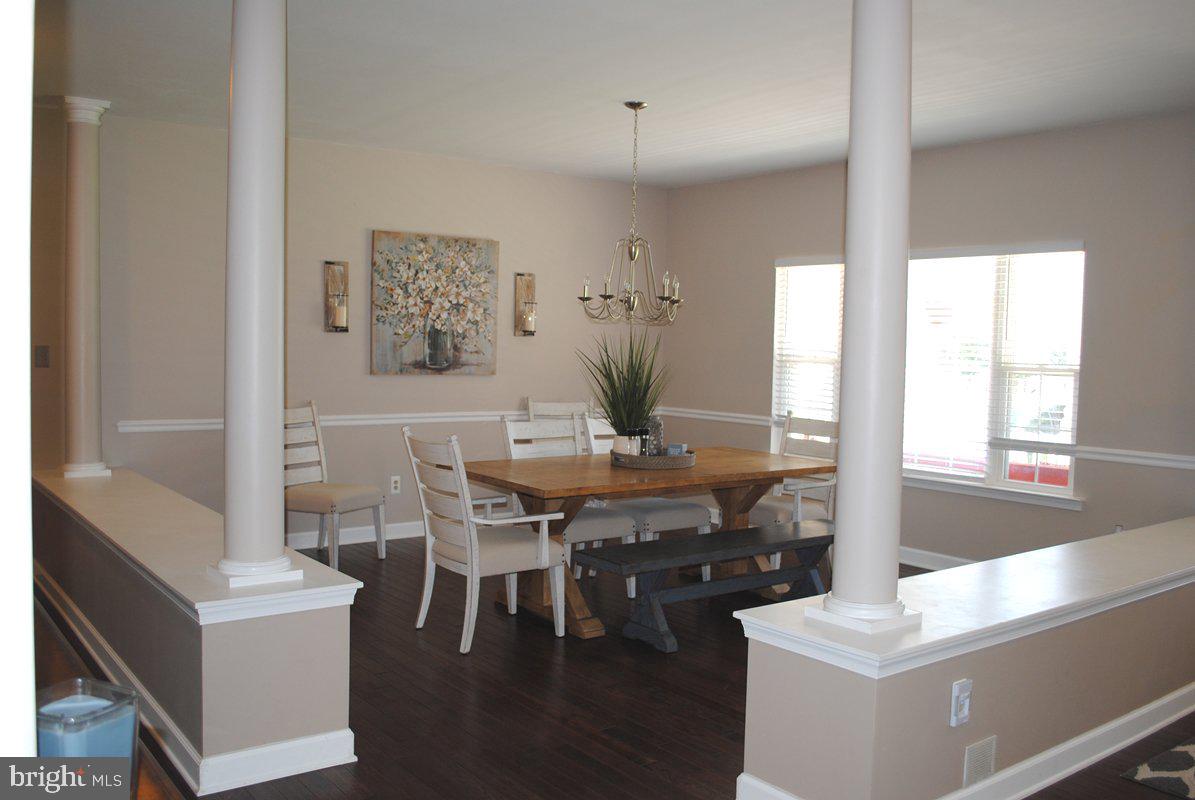 CROSS POINT - Residential Lease