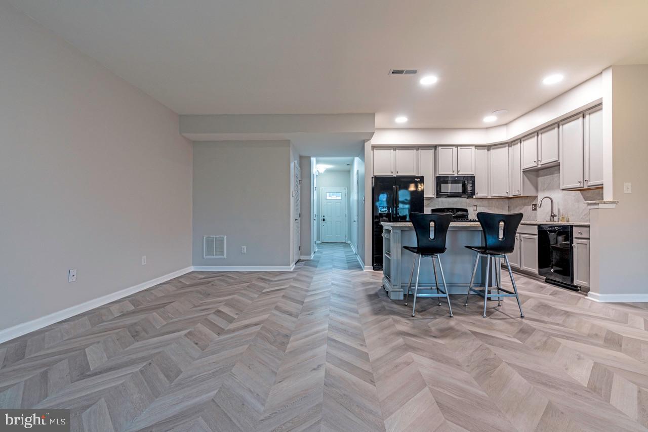 125 SUNDANCE DRIVE