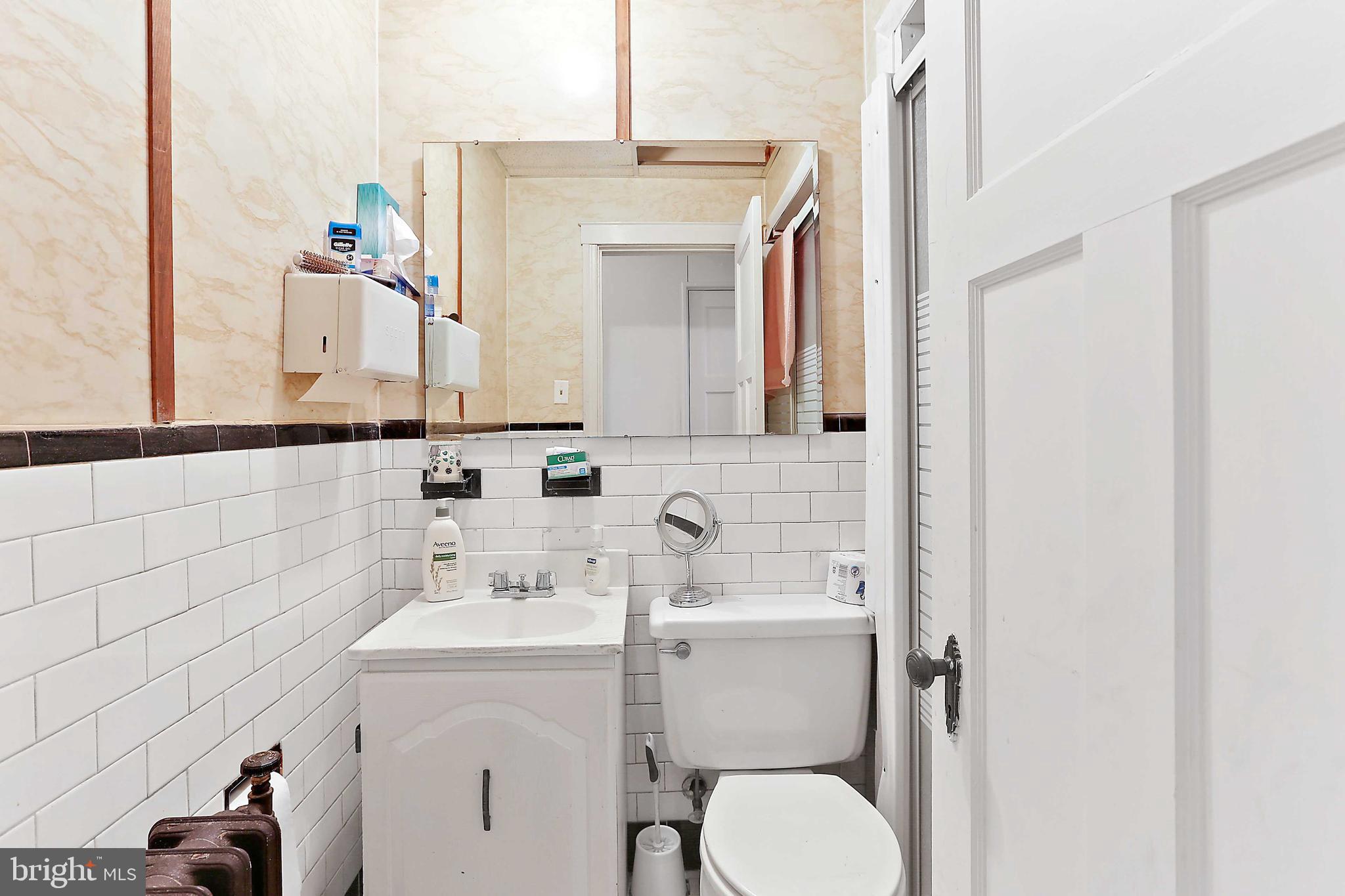 GREEKTOWN - Residential