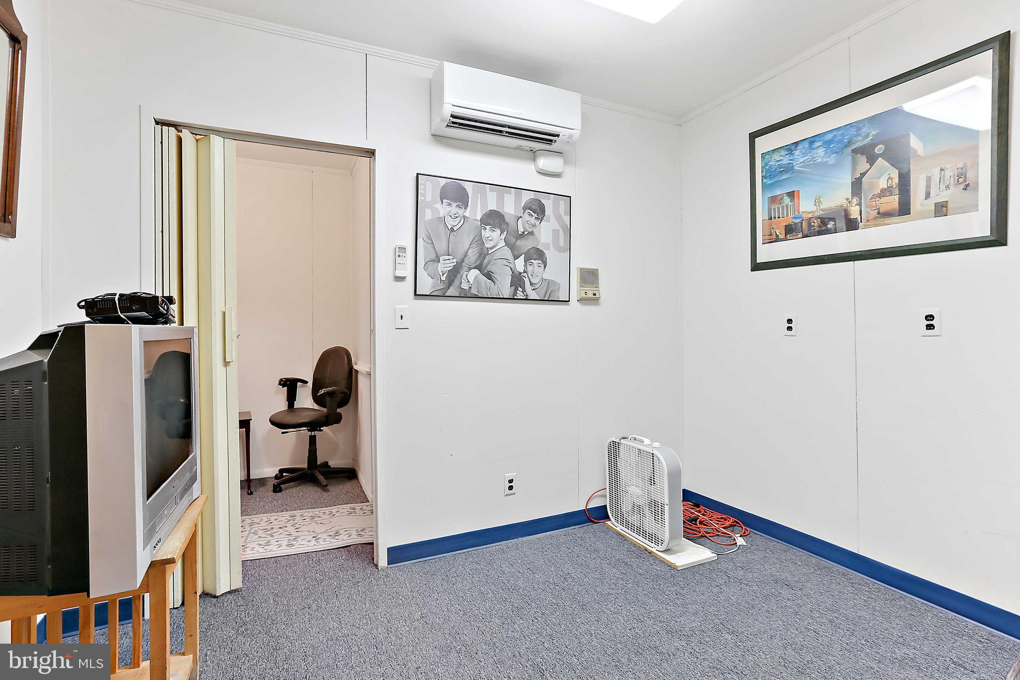 GREEKTOWN - Residential