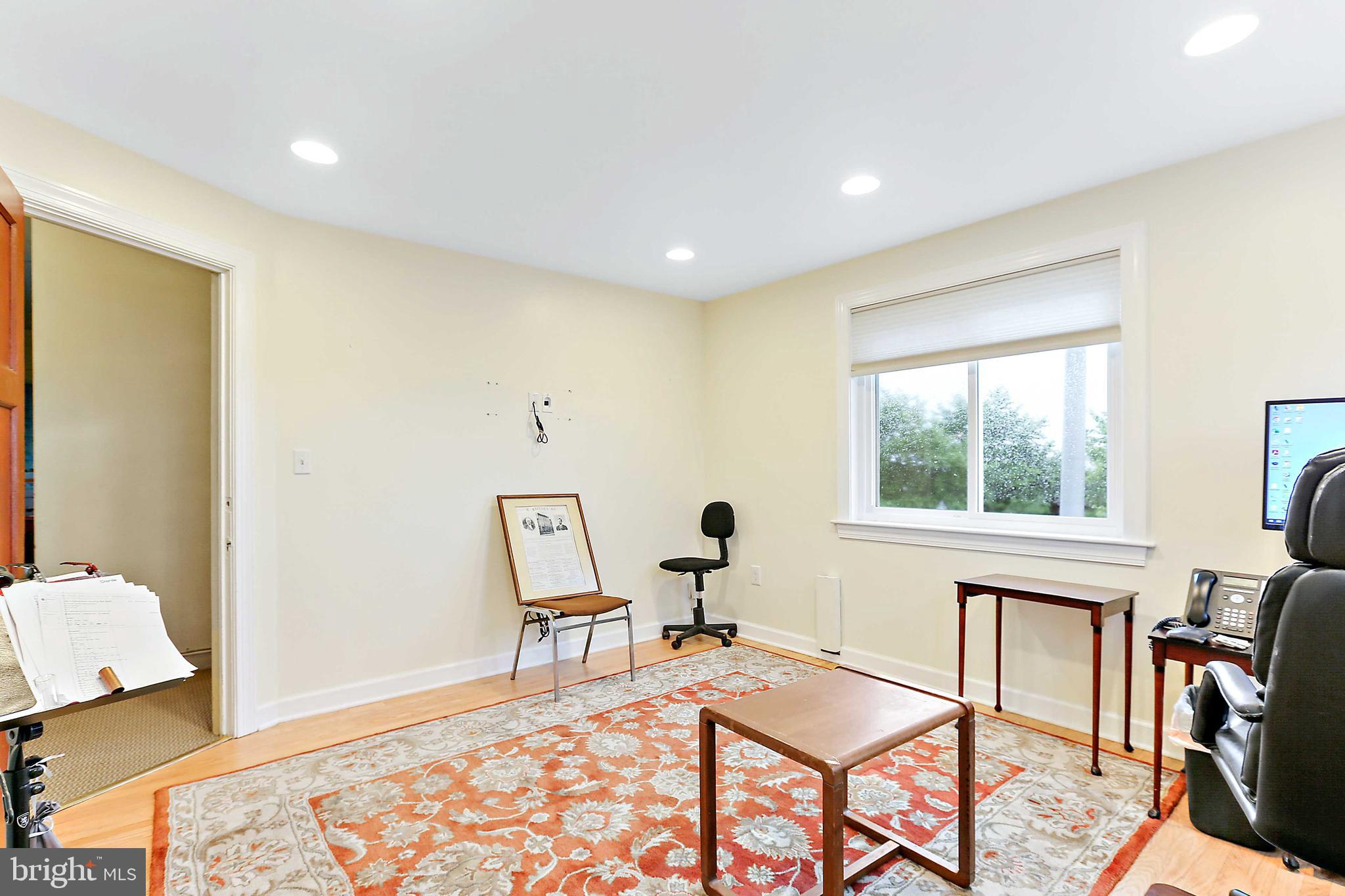 GREEKTOWN - Residential