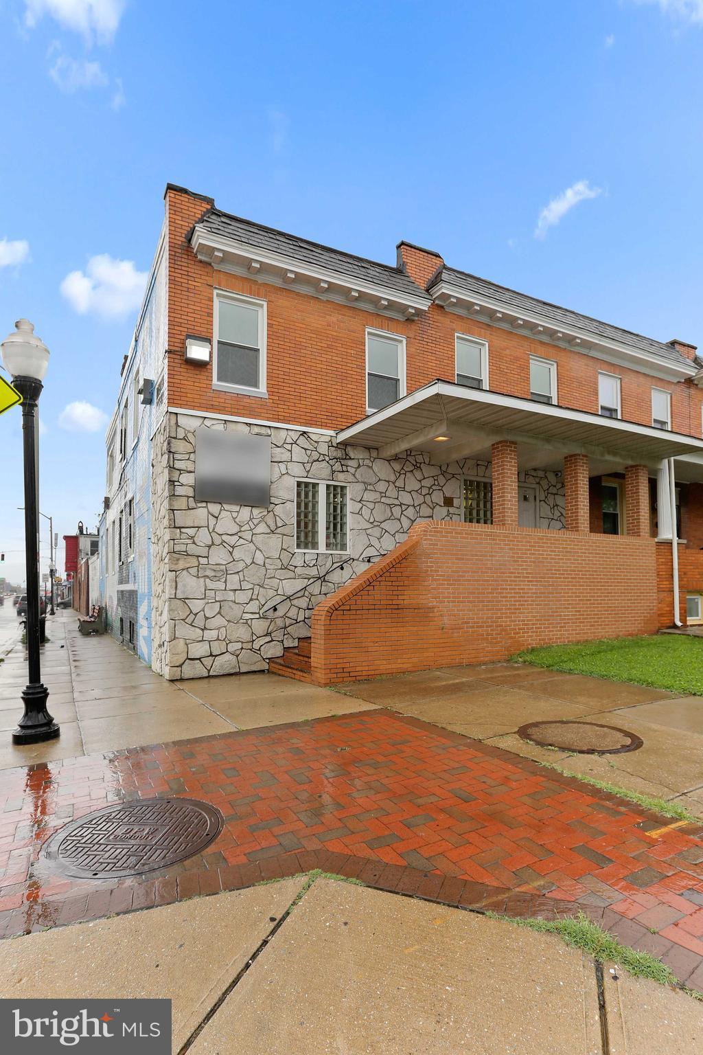 GREEKTOWN - Residential