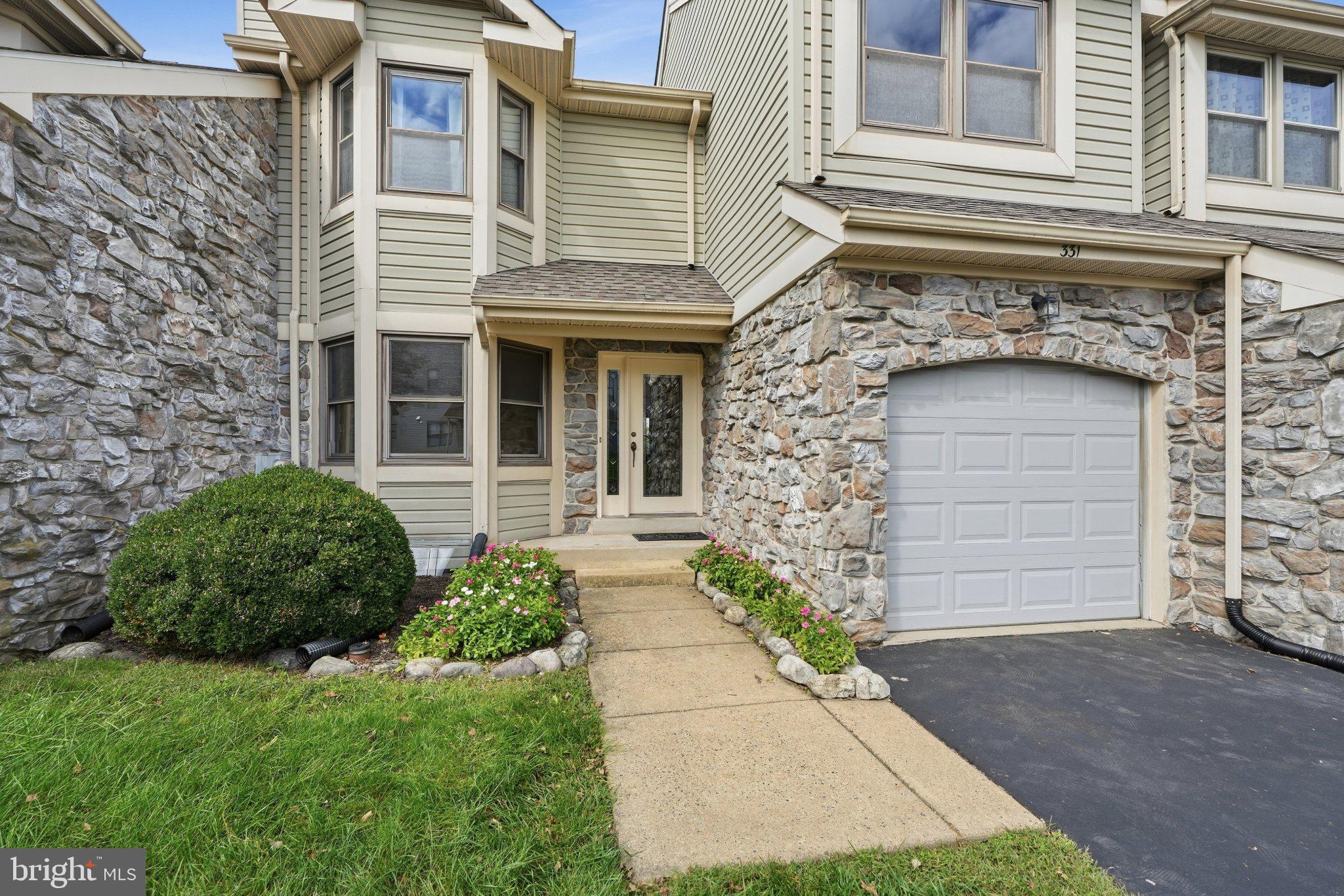 331 BASSWOOD CIRCLE