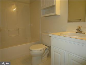 PALADIN CLUB - Residential Lease