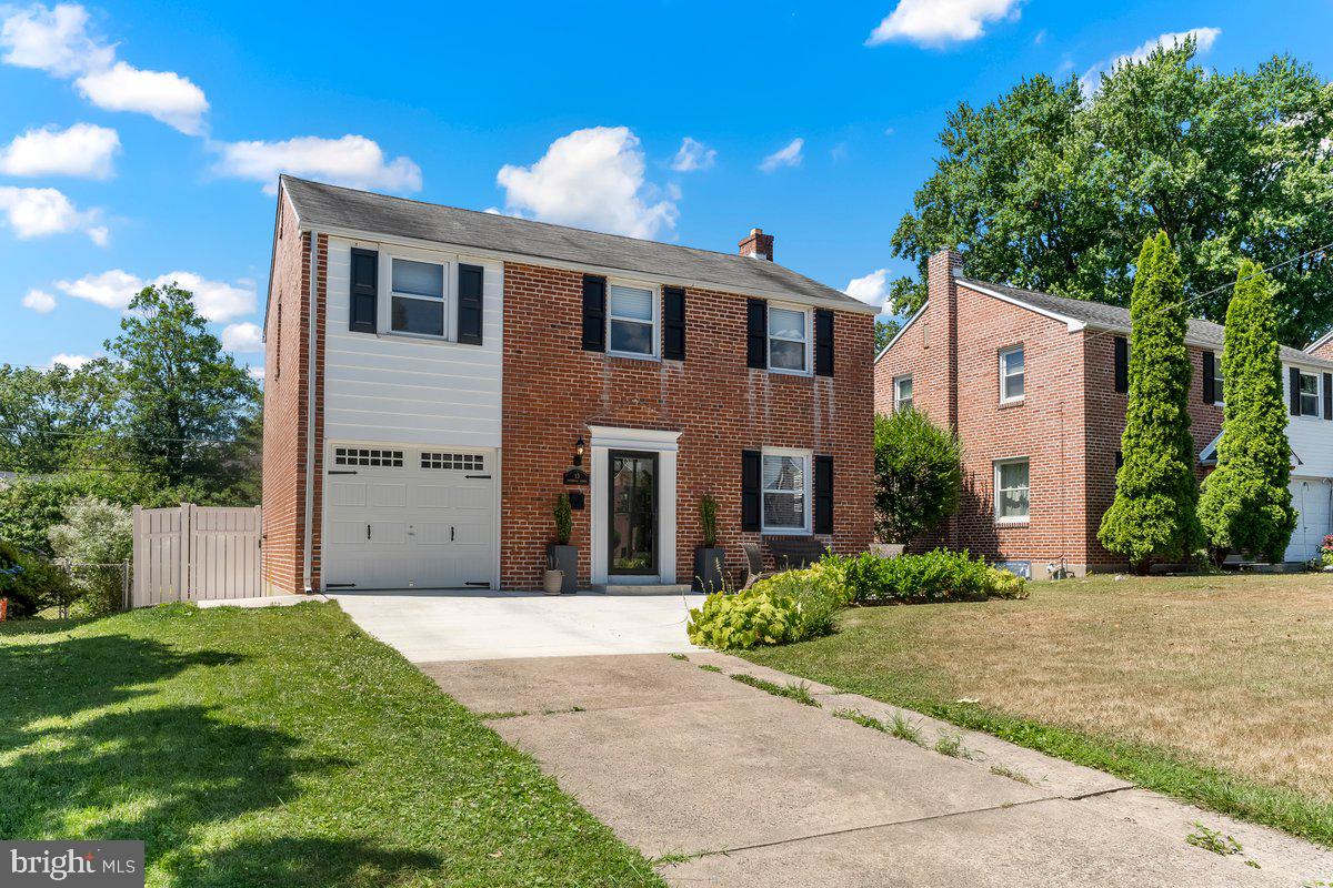 LYNNWOOD - Residential