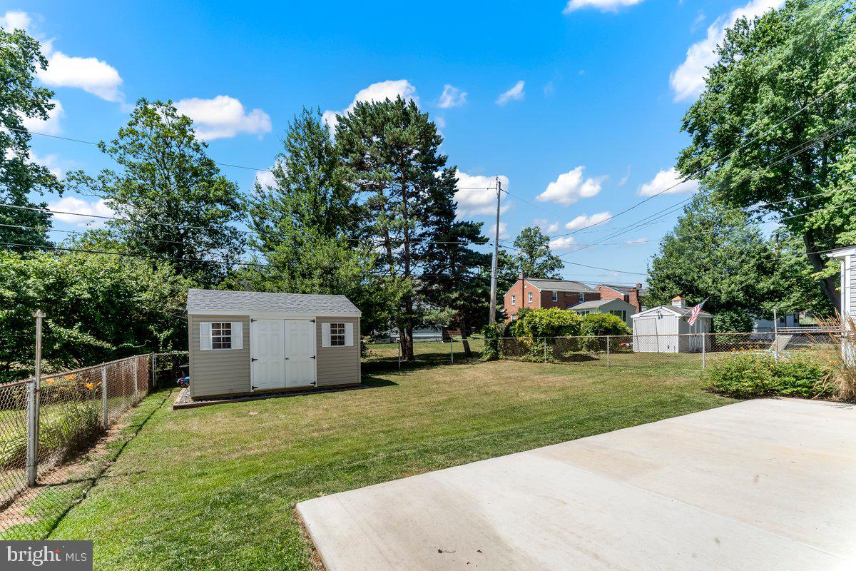 LYNNWOOD - Residential