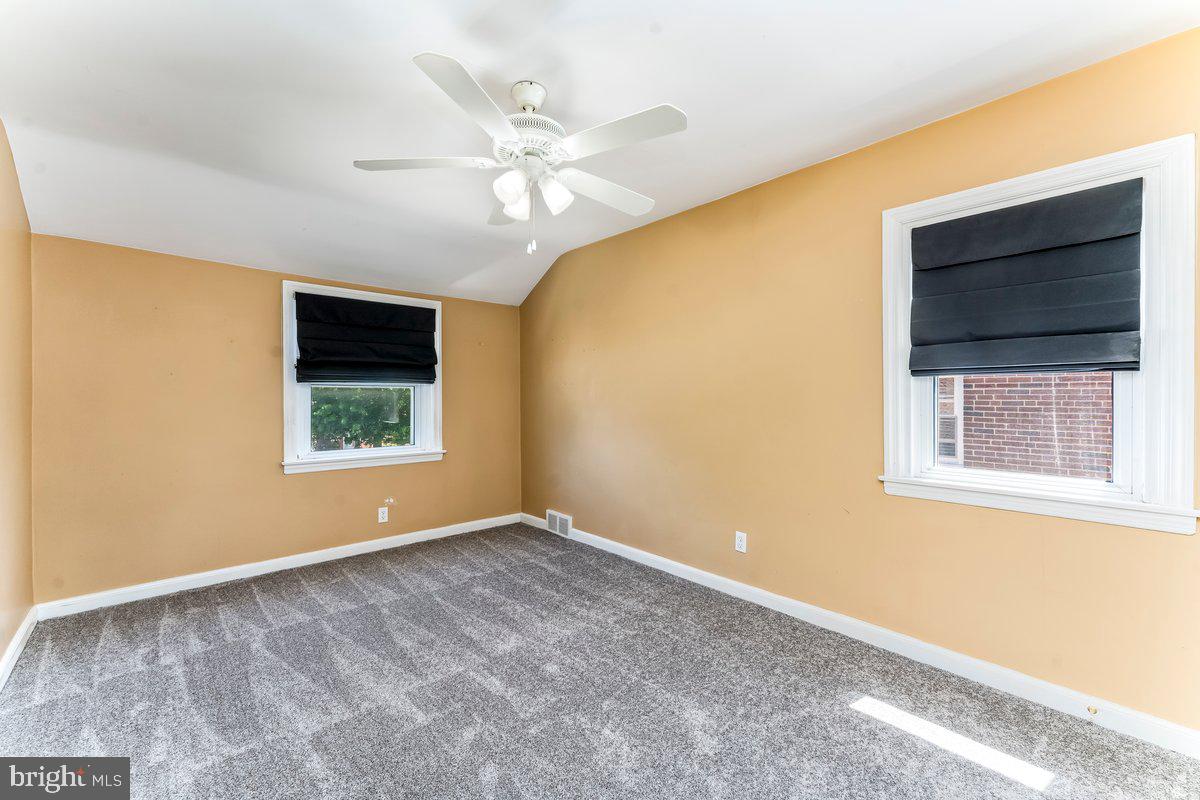 LYNNWOOD - Residential