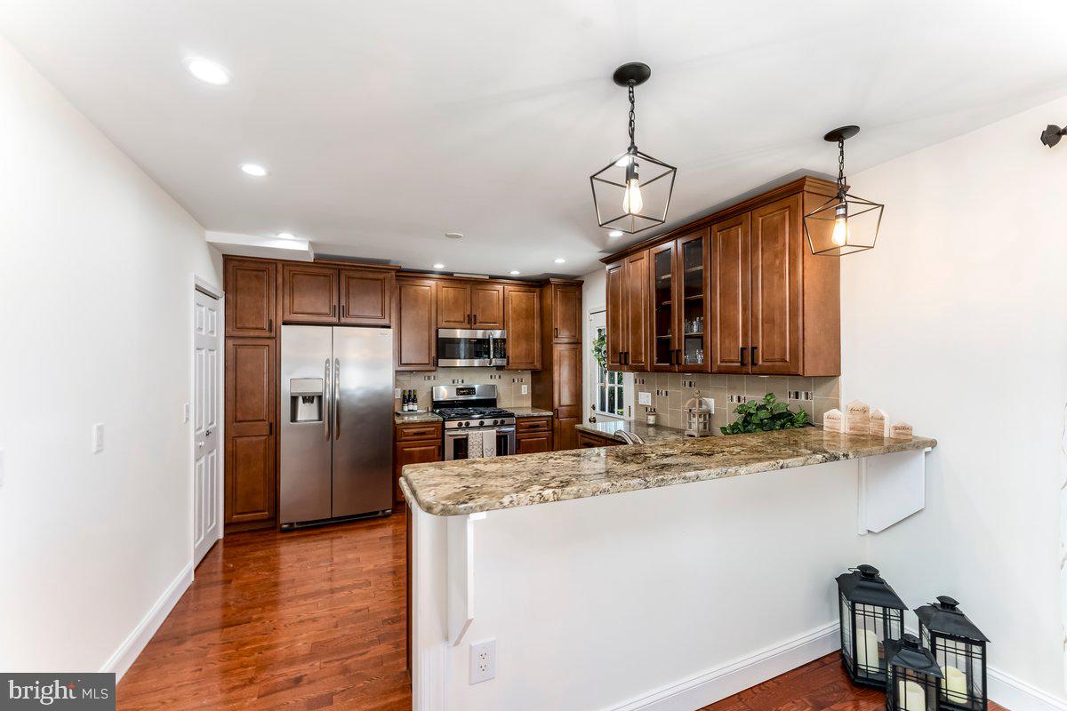 LYNNWOOD - Residential