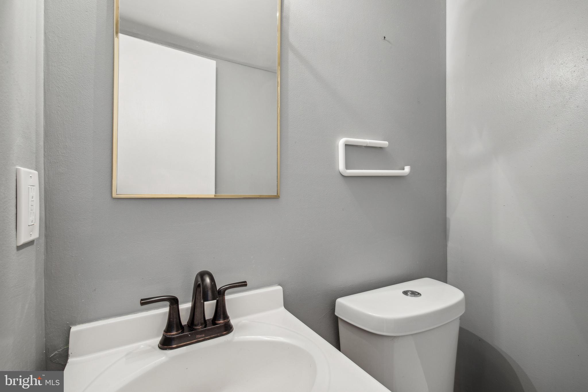 MAGOTHY ESTATES - Residential