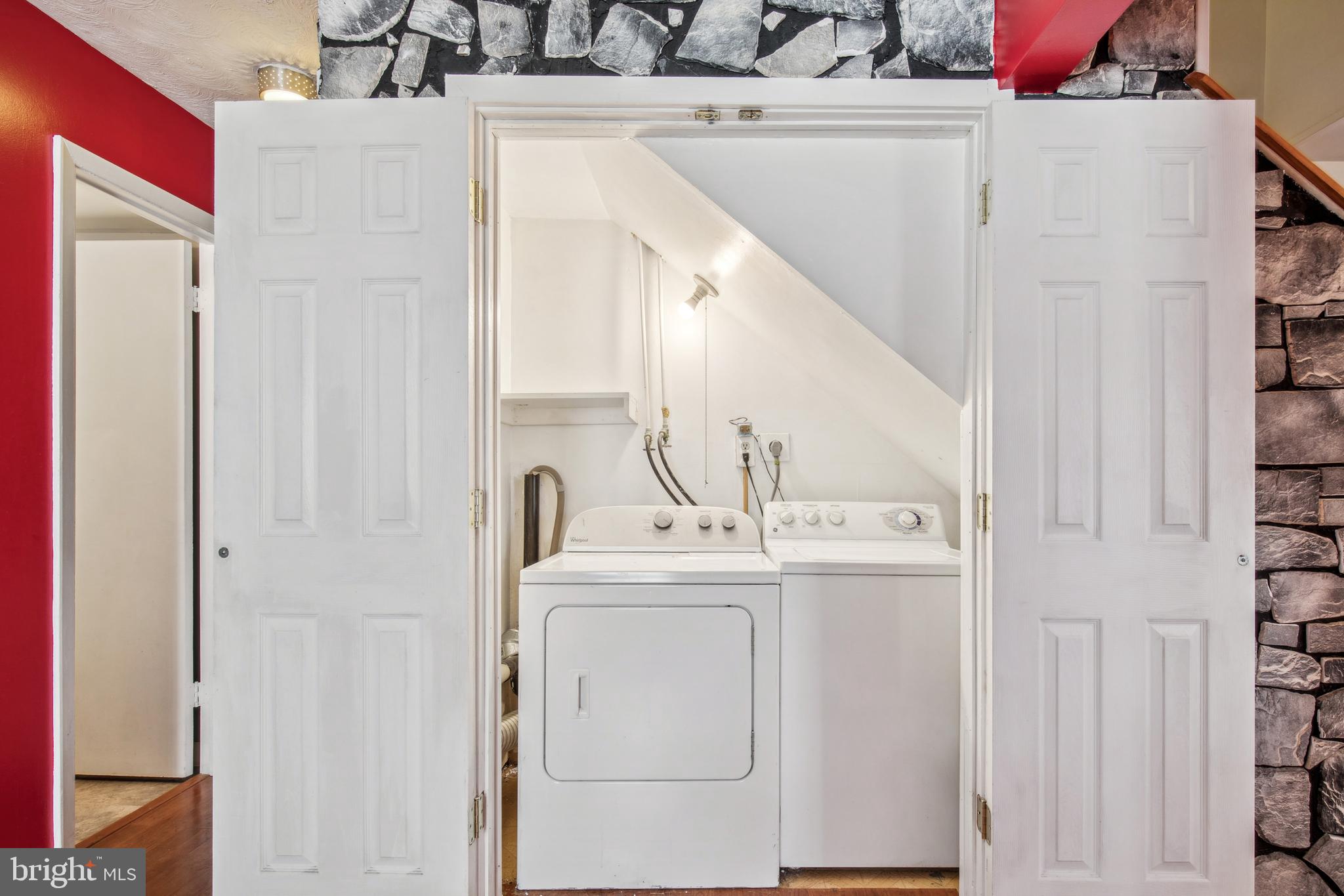 MAGOTHY ESTATES - Residential