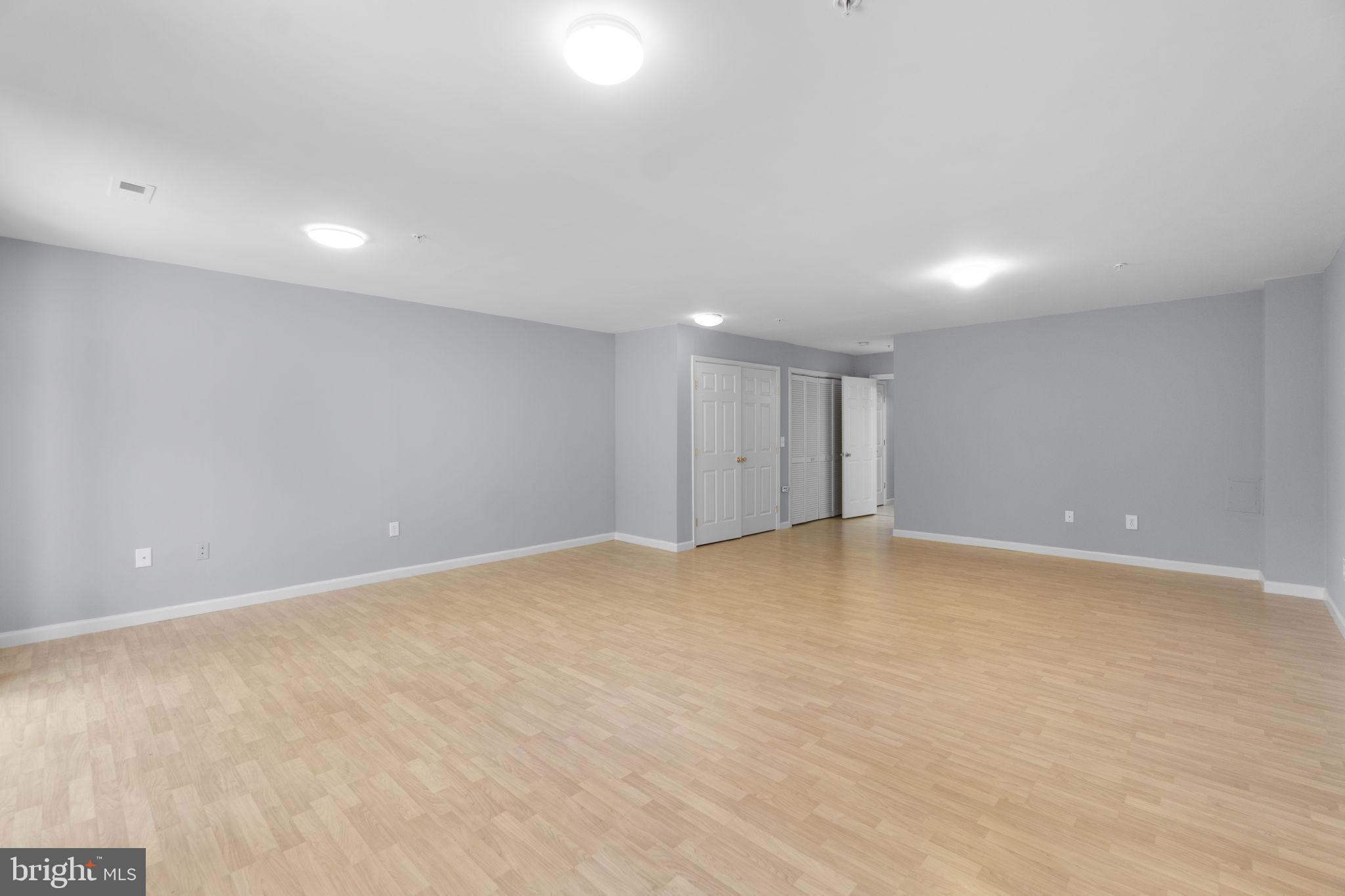 NORTH CROSSING - Residential