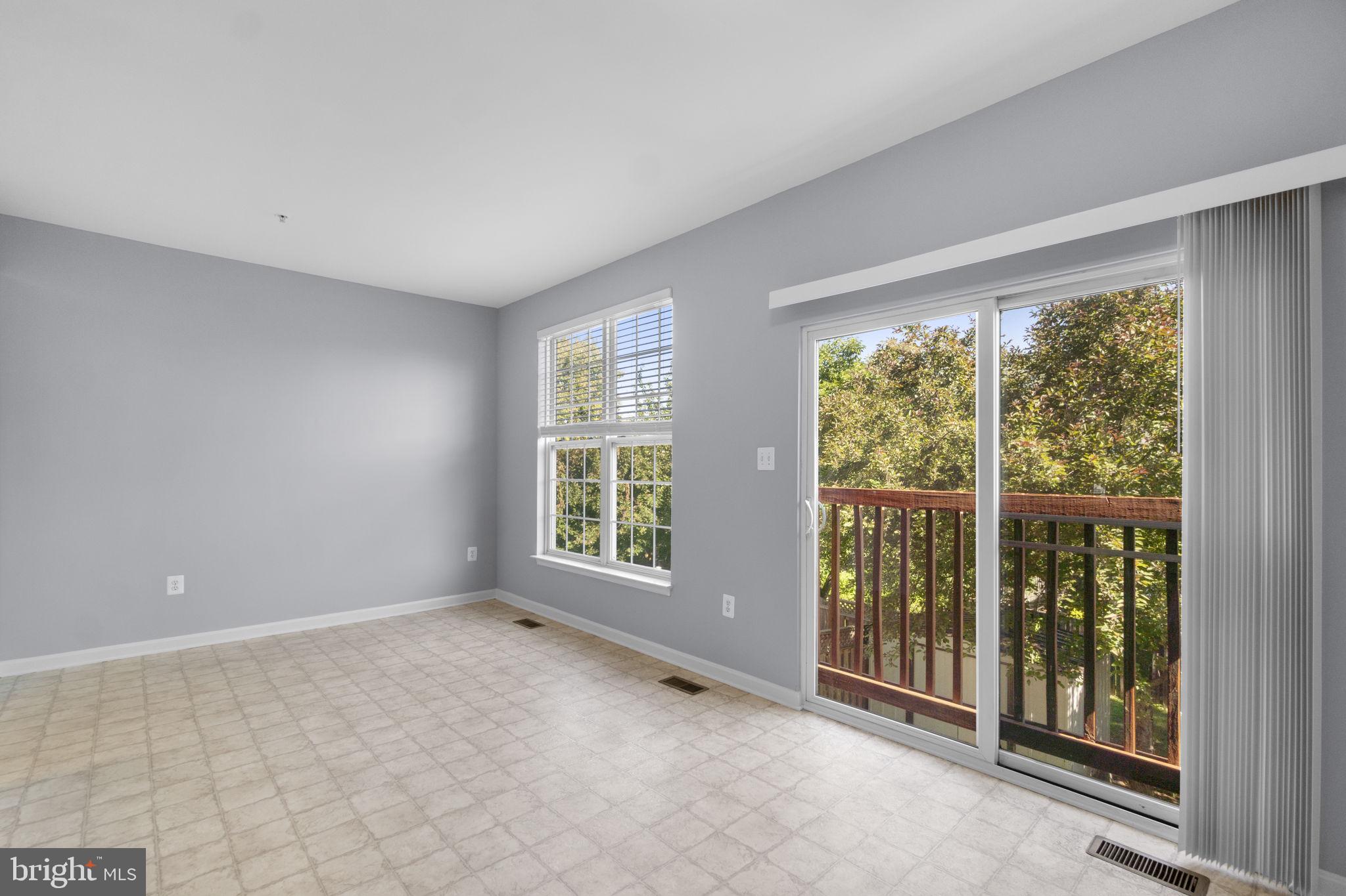 NORTH CROSSING - Residential