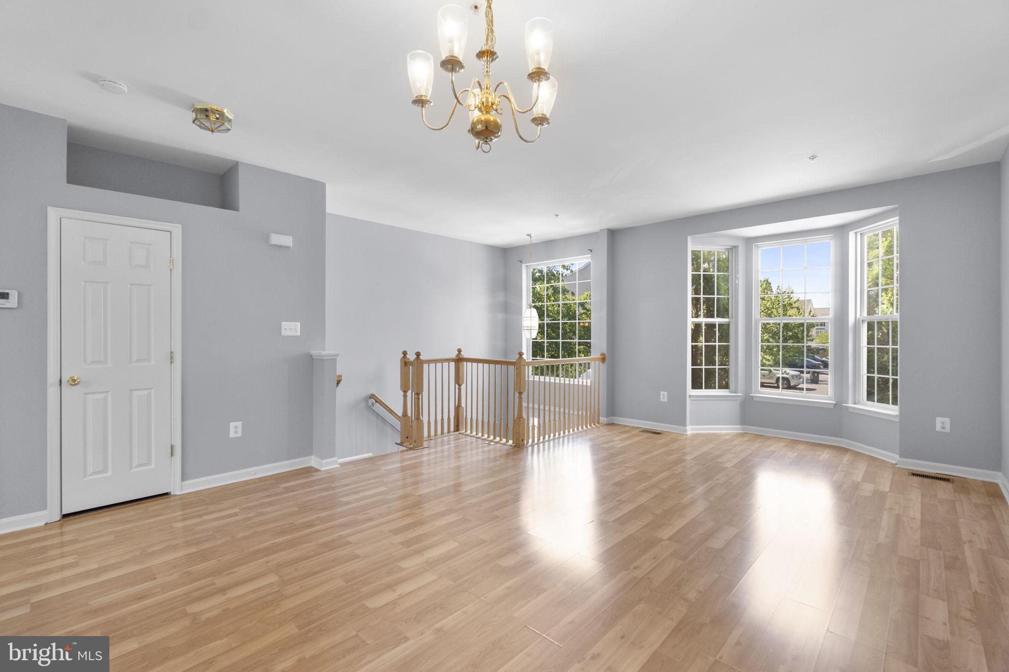 NORTH CROSSING - Residential