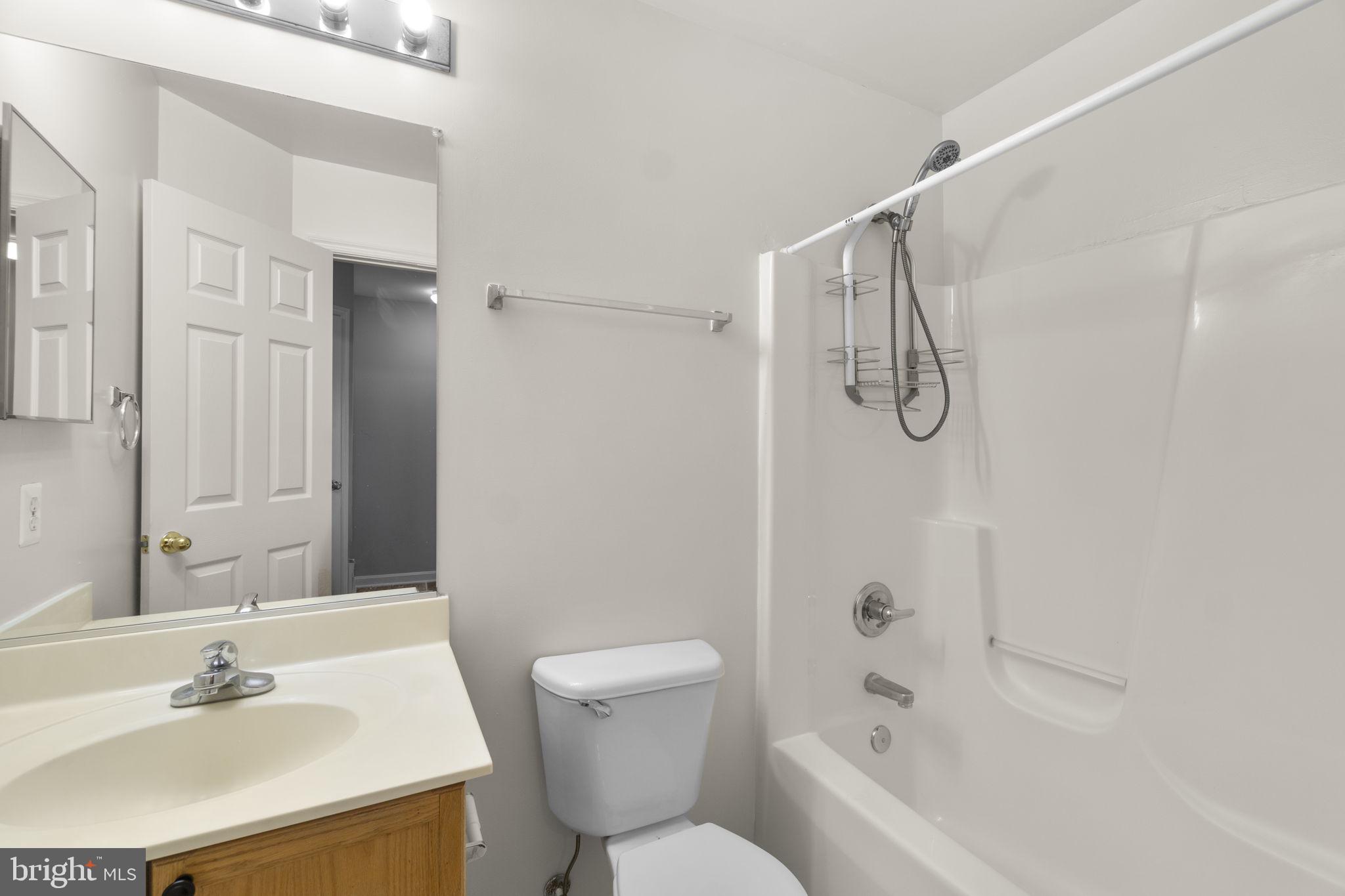 NORTH CROSSING - Residential