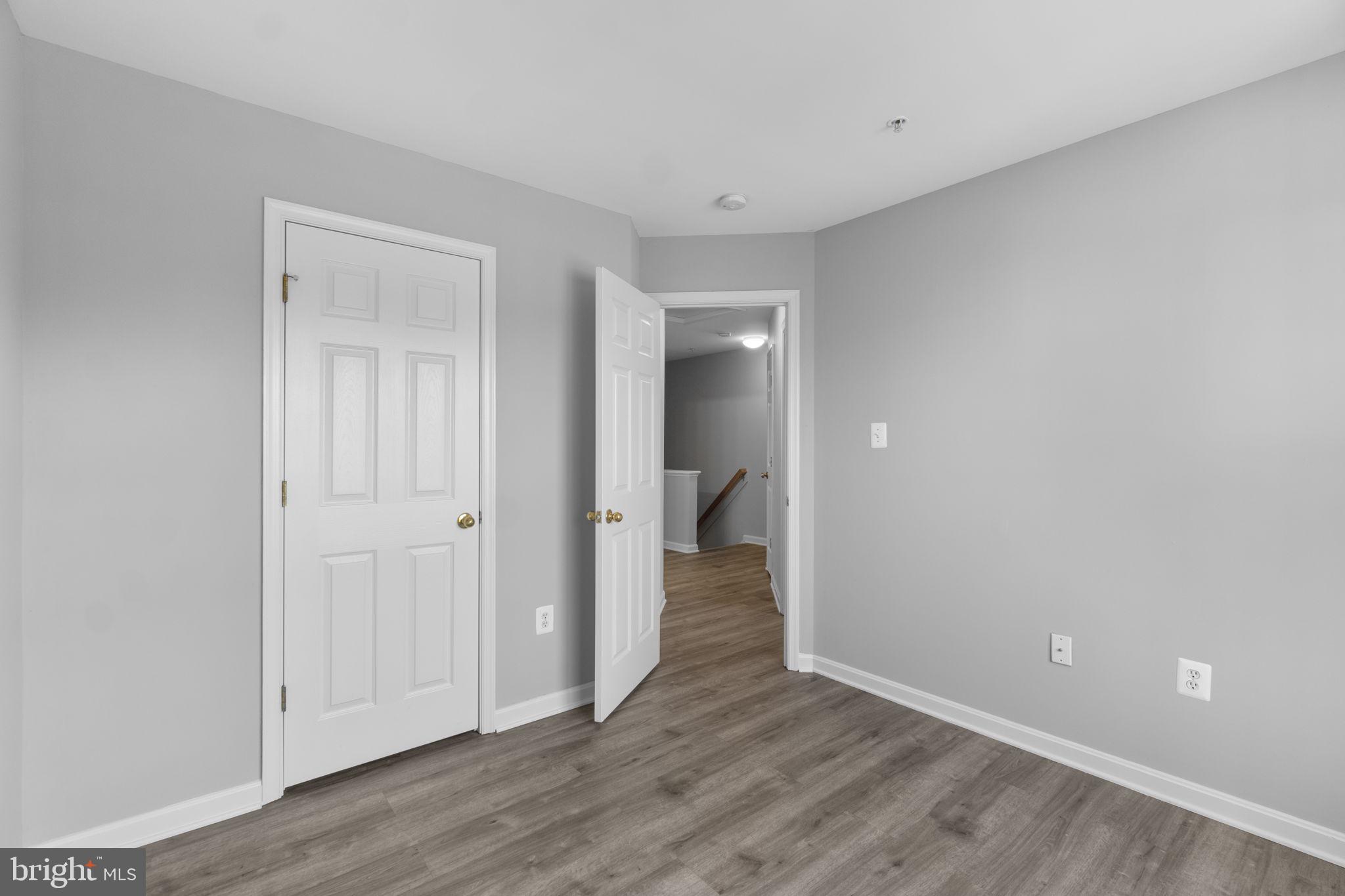 NORTH CROSSING - Residential