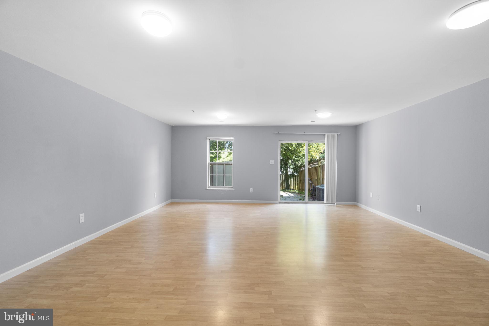 NORTH CROSSING - Residential