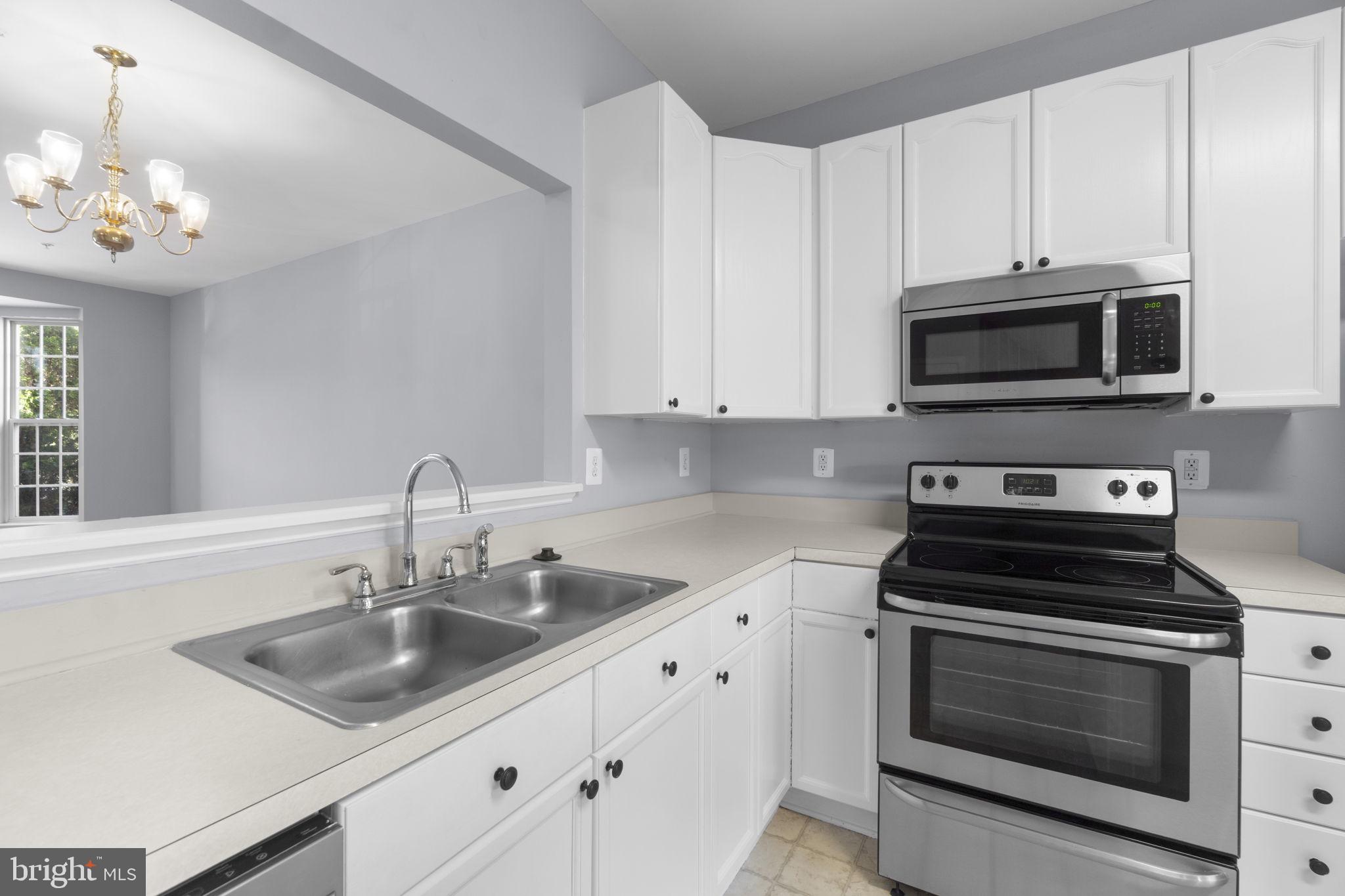 NORTH CROSSING - Residential