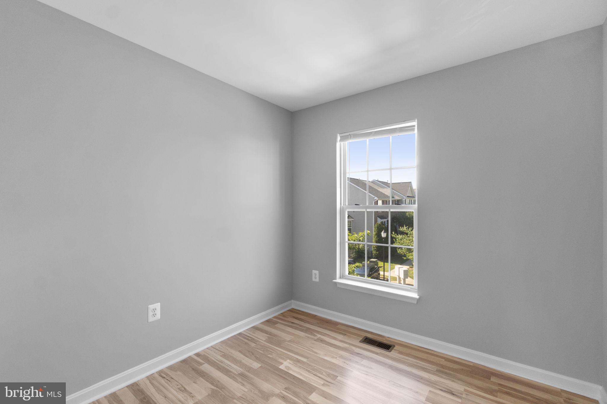 NORTH CROSSING - Residential