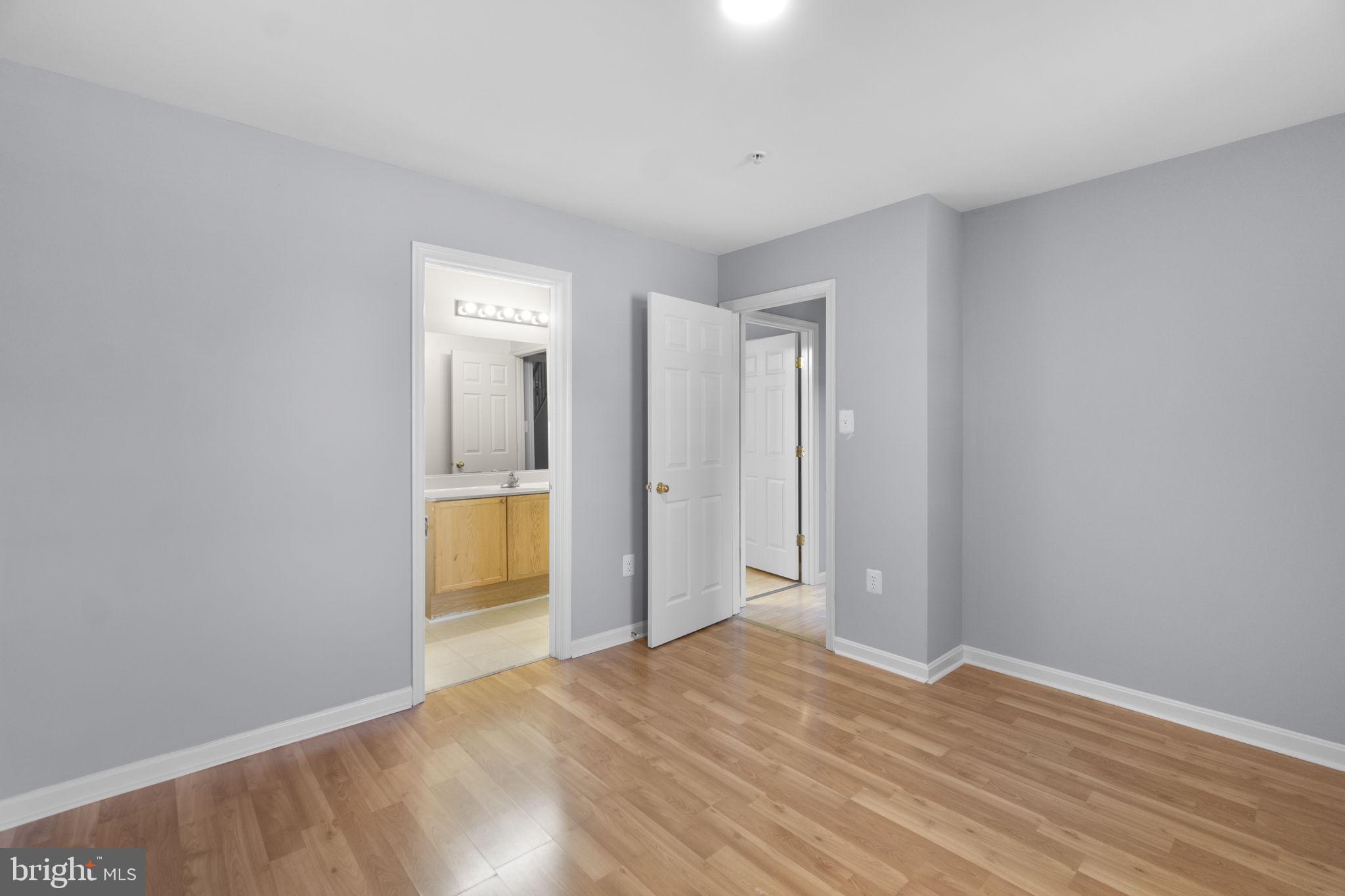 NORTH CROSSING - Residential